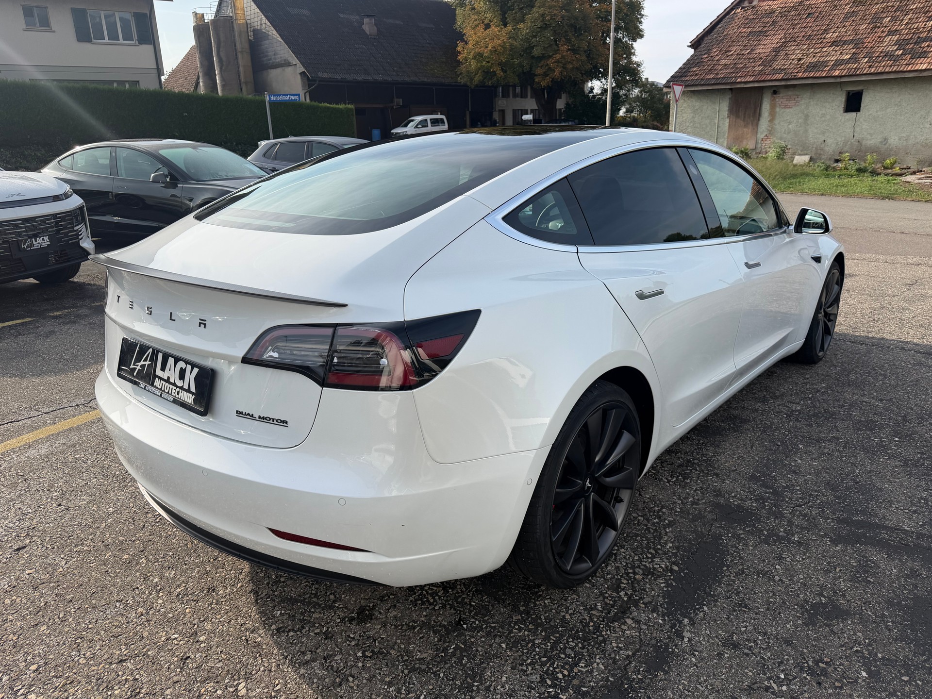TESLA Model 3 Performance Dual Motor AWD-image-6