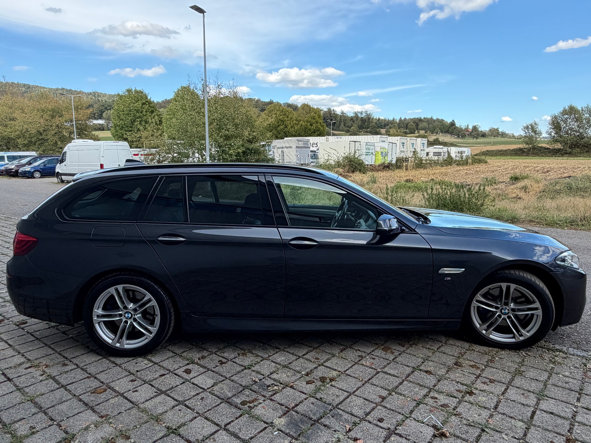 BMW 520d xDrive M Sportpaket-image-2