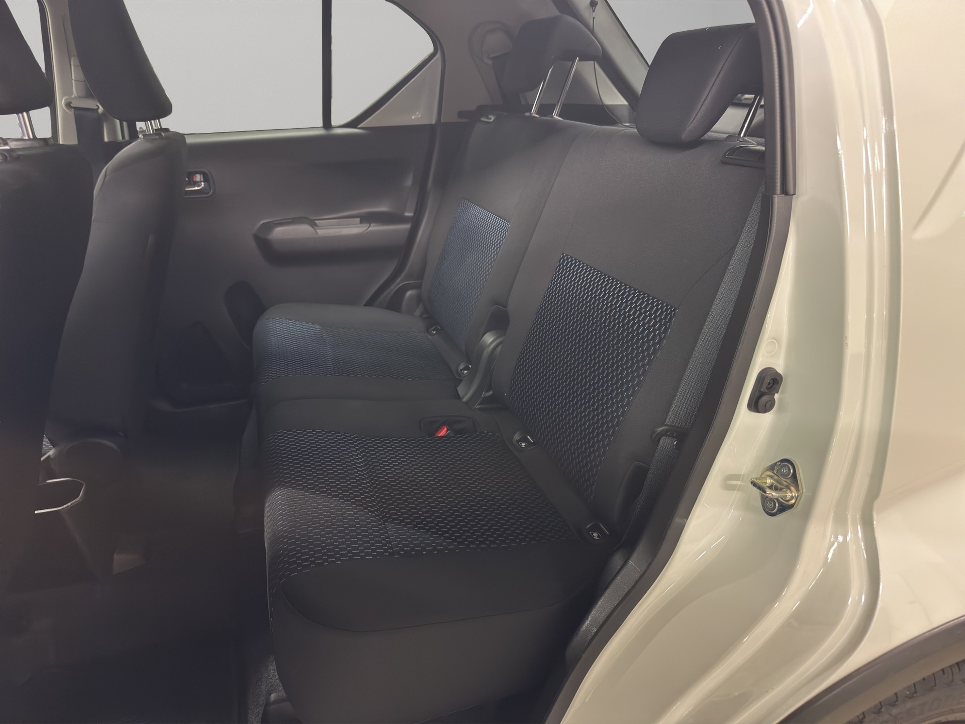 SUZUKI Ignis 1.2 Compact Top Hybrid-image-7
