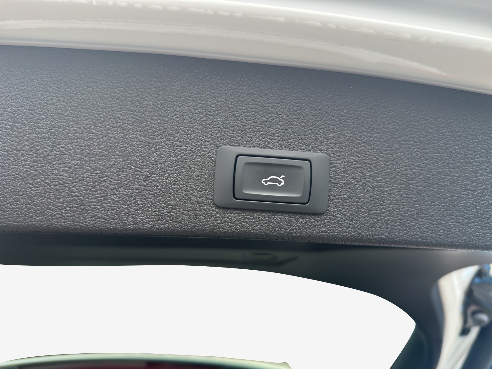 AUDI Q2 35 TFSI S line S-tronic-image-13