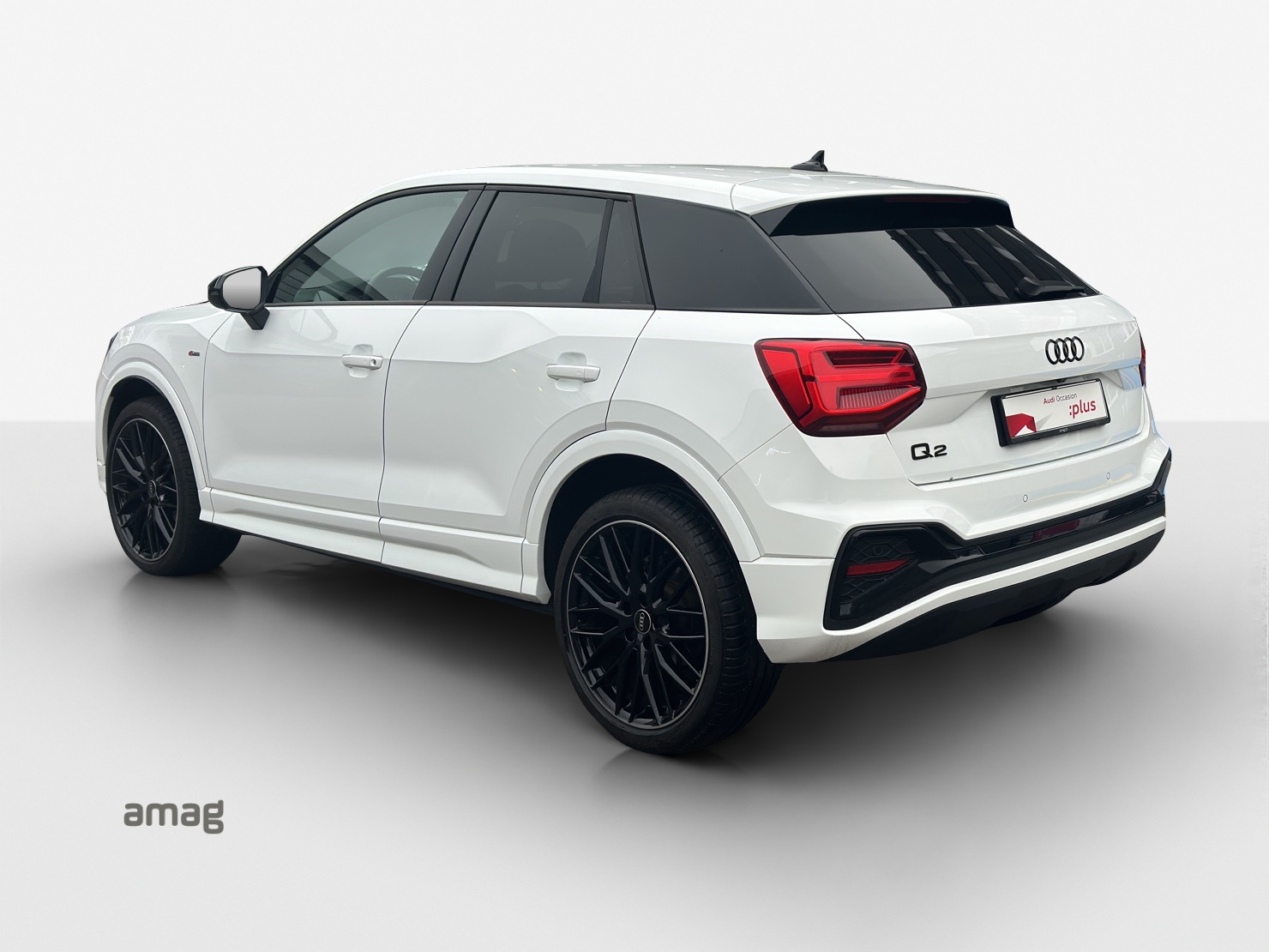 AUDI Q2 35 TFSI S line S-tronic-image-2