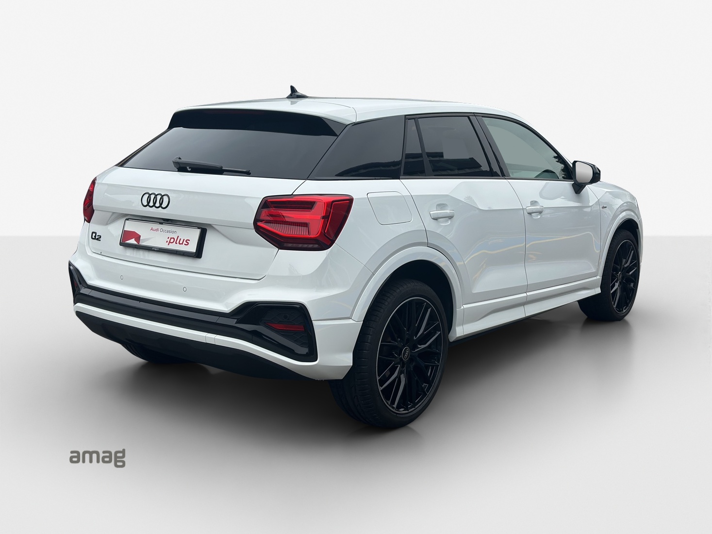 AUDI Q2 35 TFSI S line S-tronic-image-4