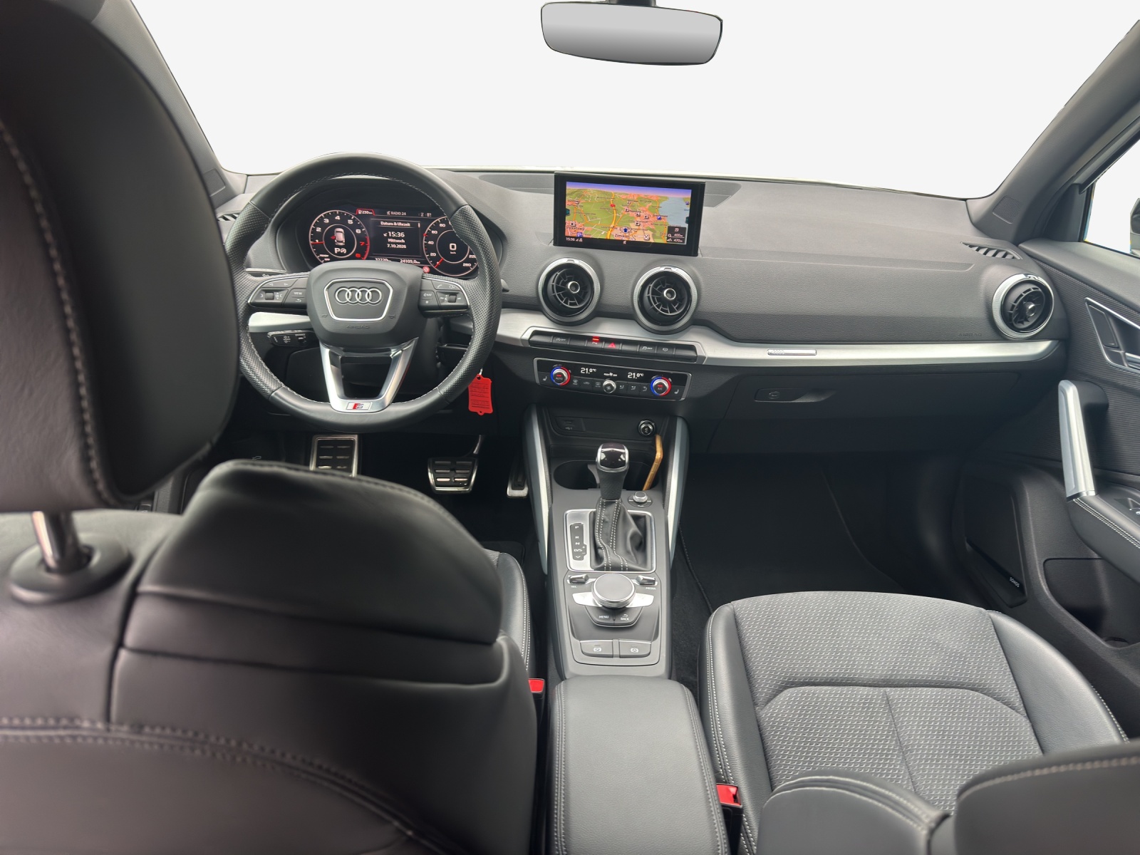 AUDI Q2 35 TFSI S line S-tronic-image-8