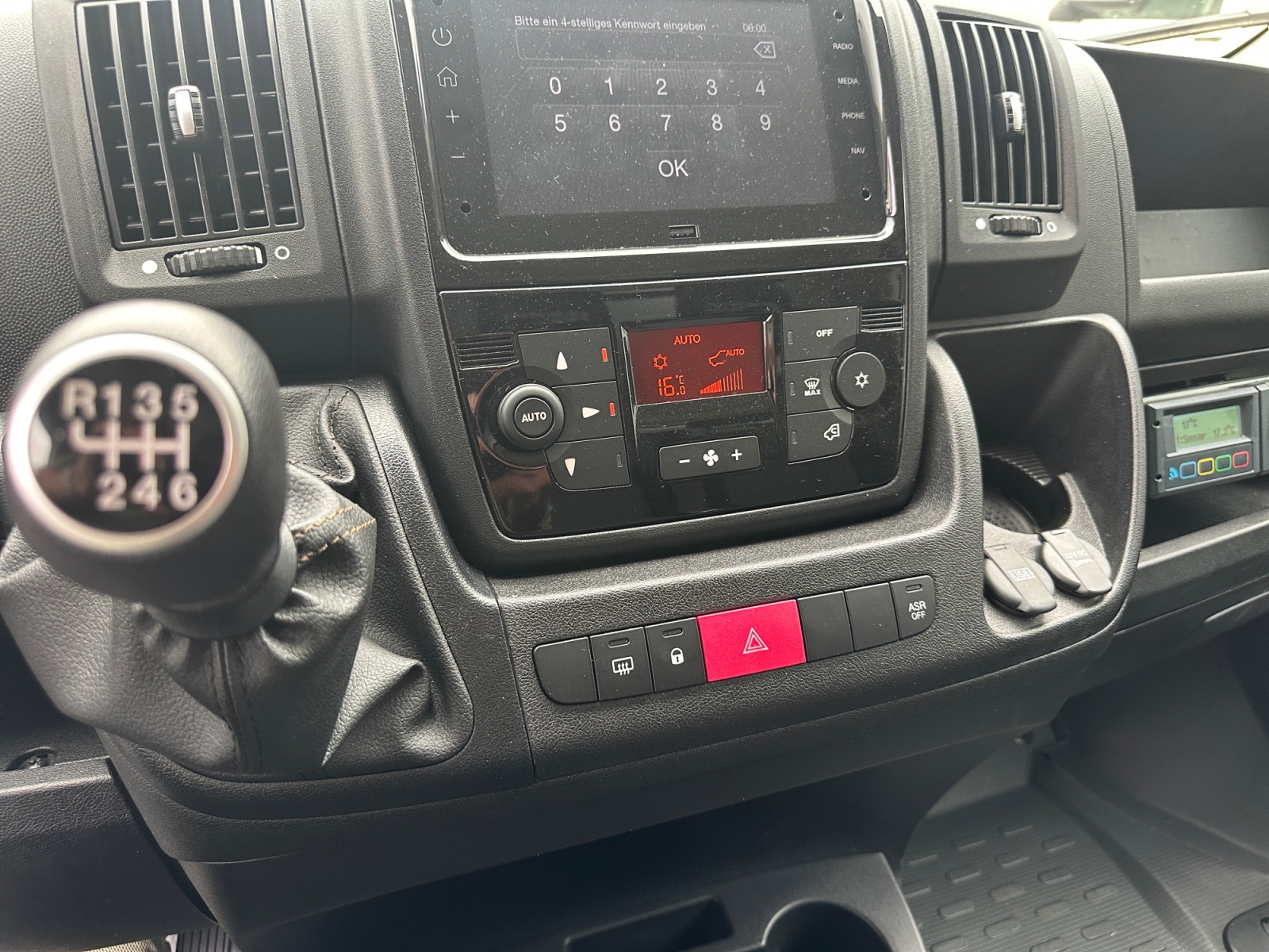 FIAT Ducato 35 2.3 MJ-image-13