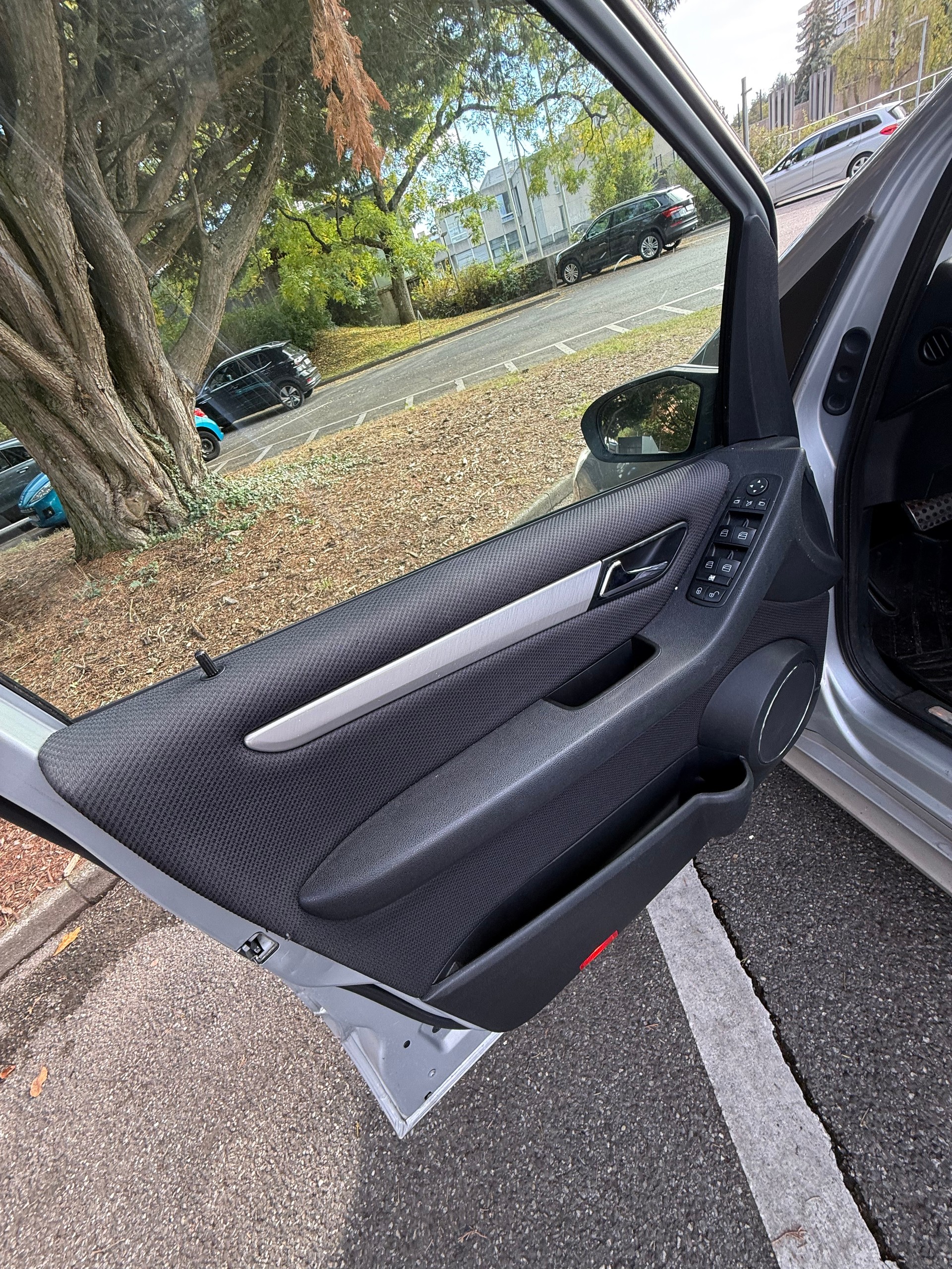 MERCEDES-BENZ B 180 (170) Autotronic-image-8