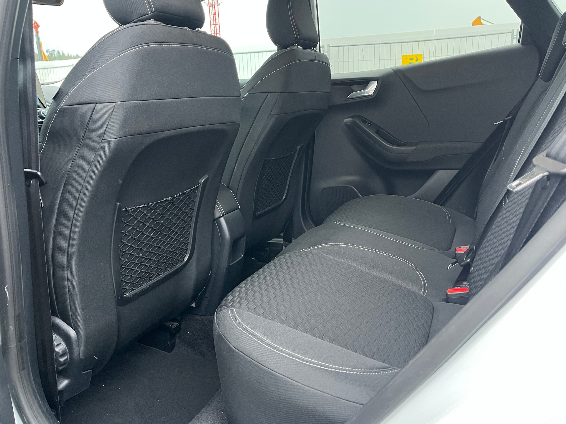 FORD Puma 1.0 MHEV Titanium X Automat-image-12