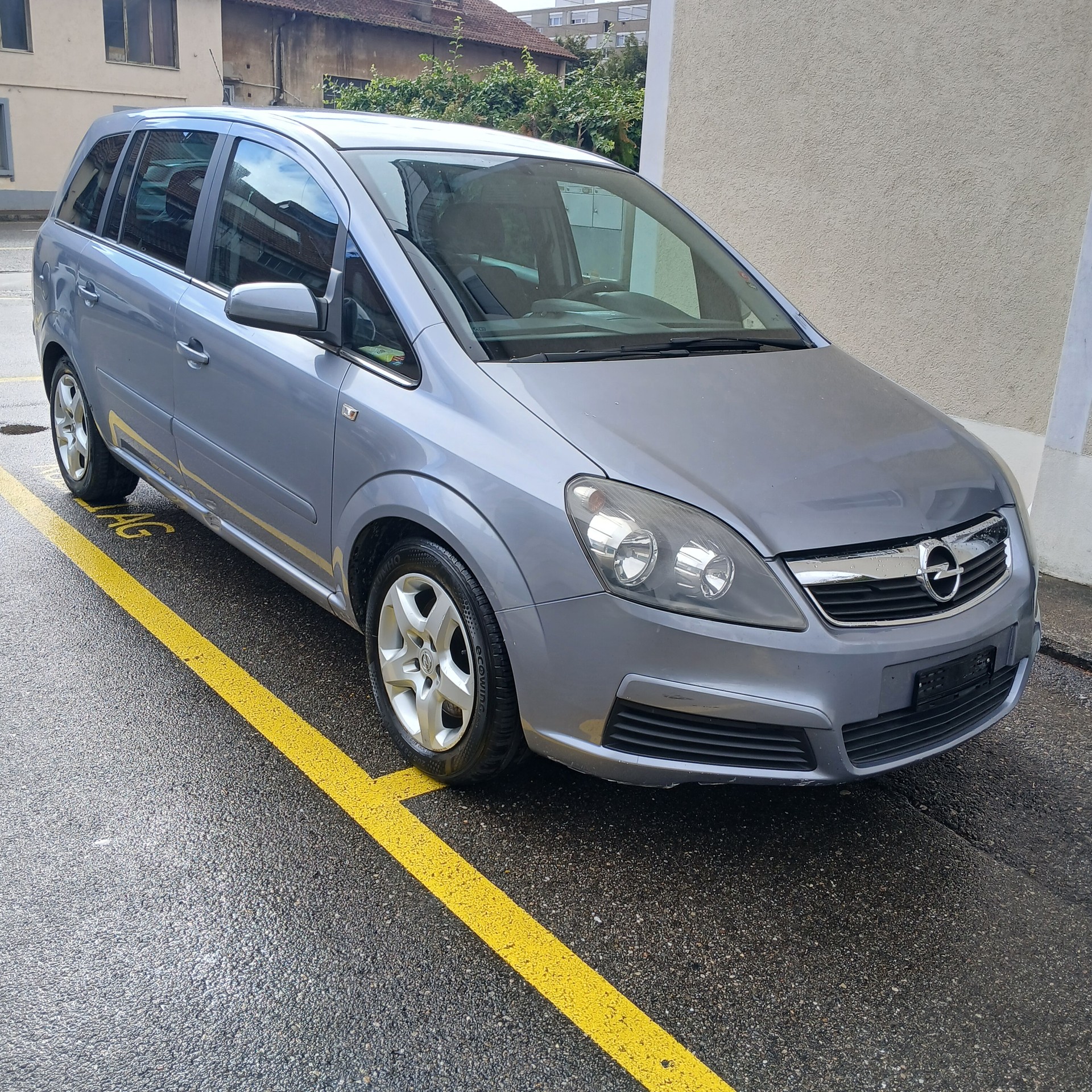 OPEL 2.2 16V Direct Enjoy-image-1