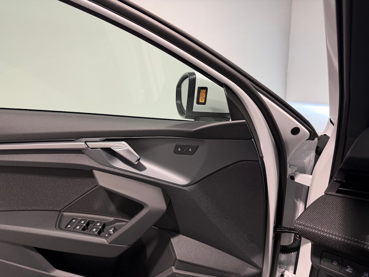 AUDI A3 Sportback TFSI 85 kW Ambition S-tronic-image-7