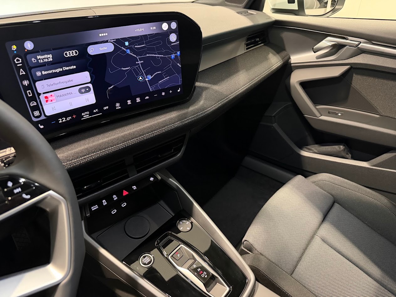 AUDI A3 Sportback TFSI 85 kW Ambition S-tronic-image-10