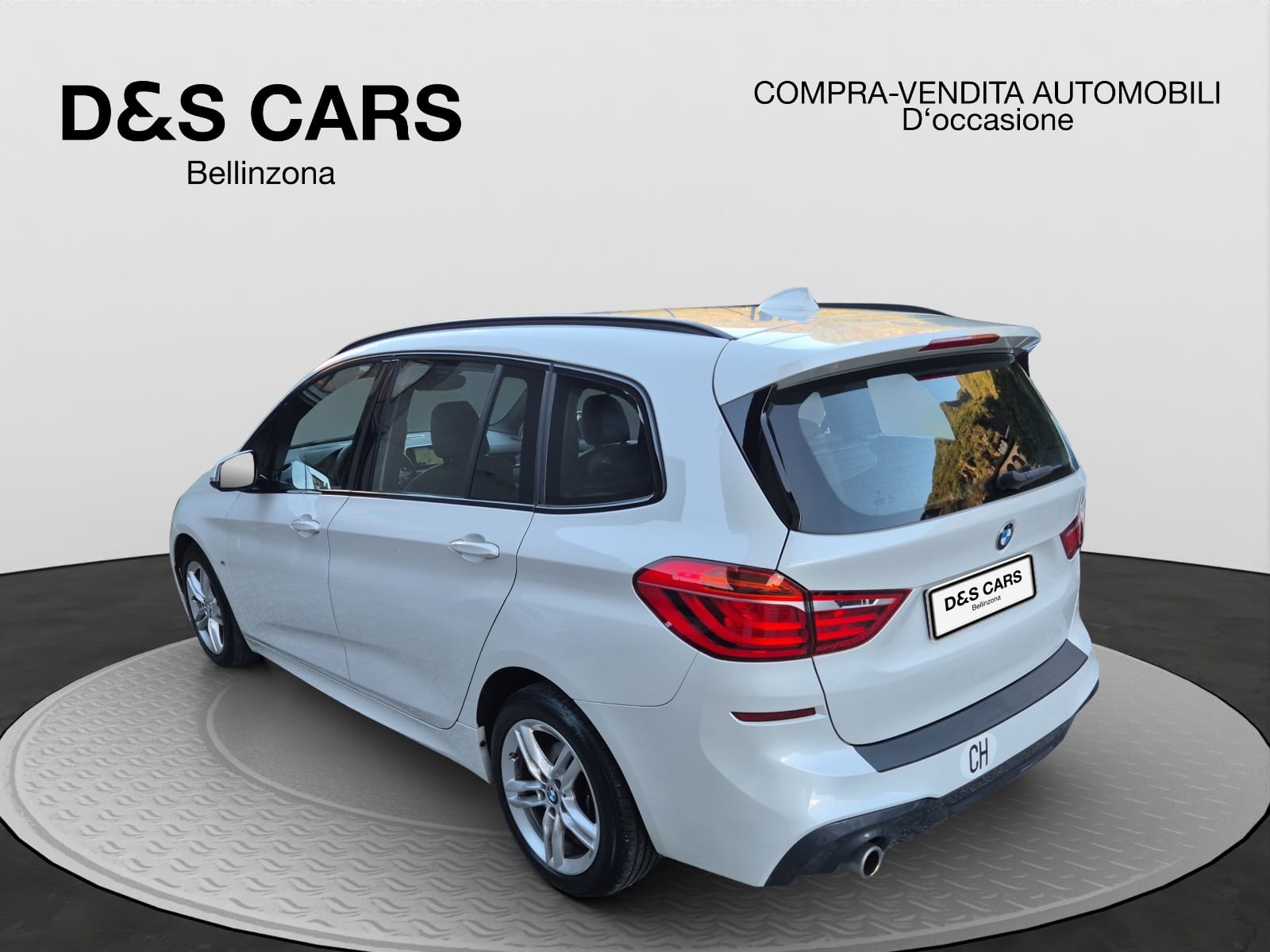 BMW 218i Gran Tourer DKG M Sport-image-3