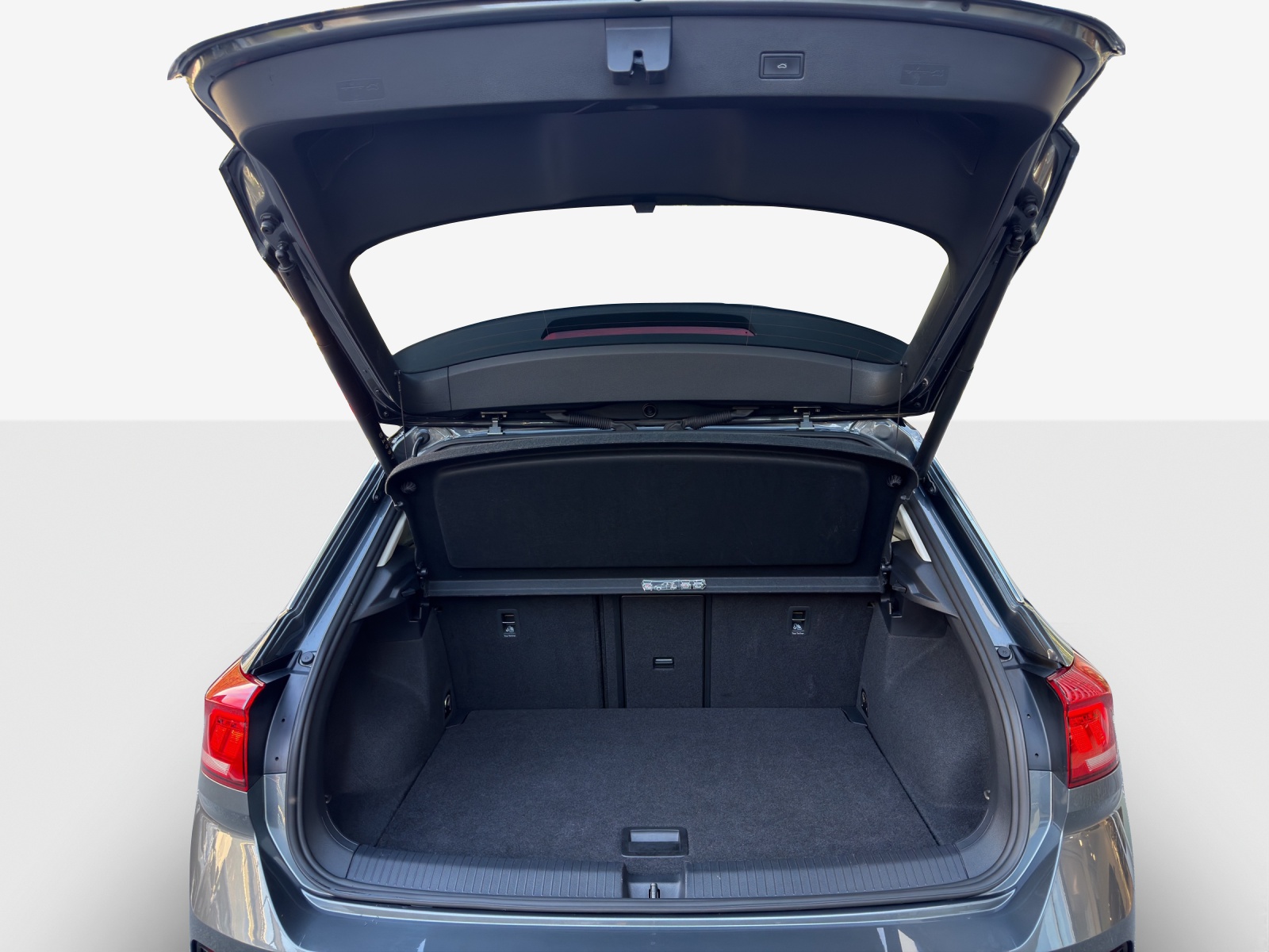 VW T-Roc 1.0 TSI Advance-image-12