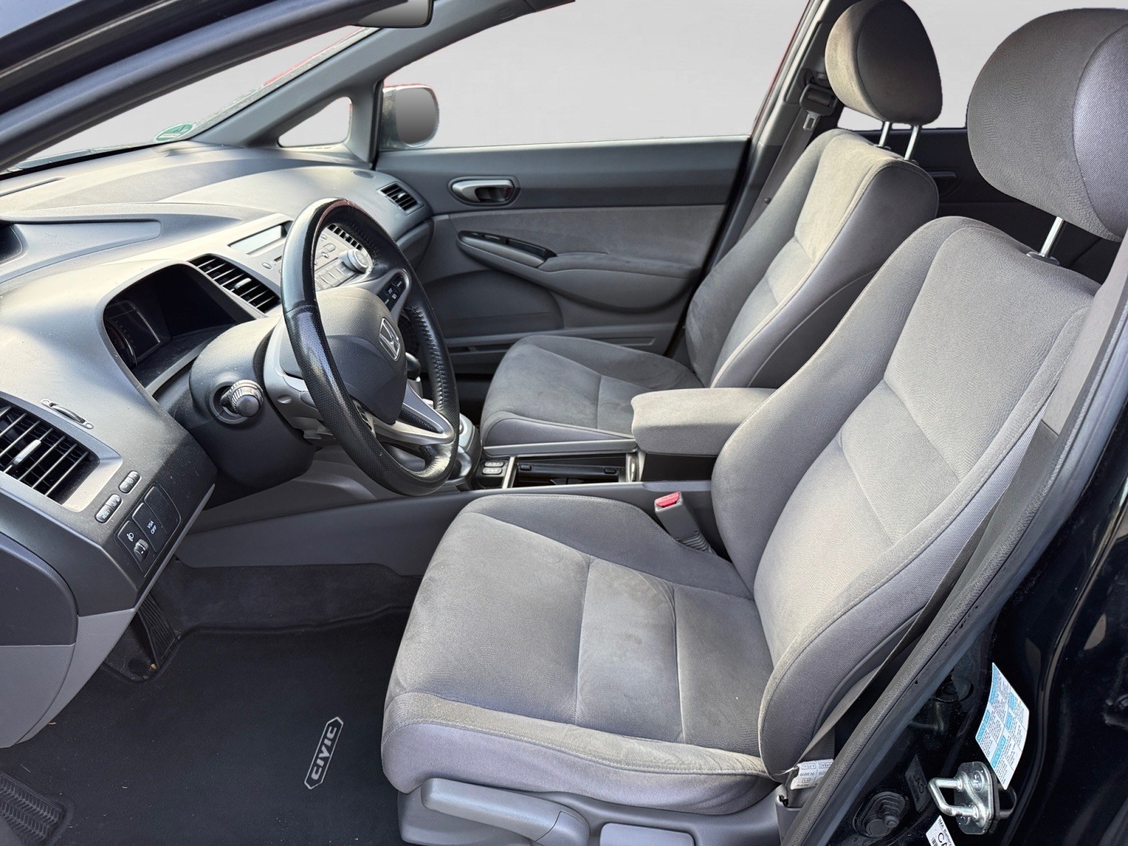 HONDA Civic 1.3 iDSi IMA Hybrid-image-8