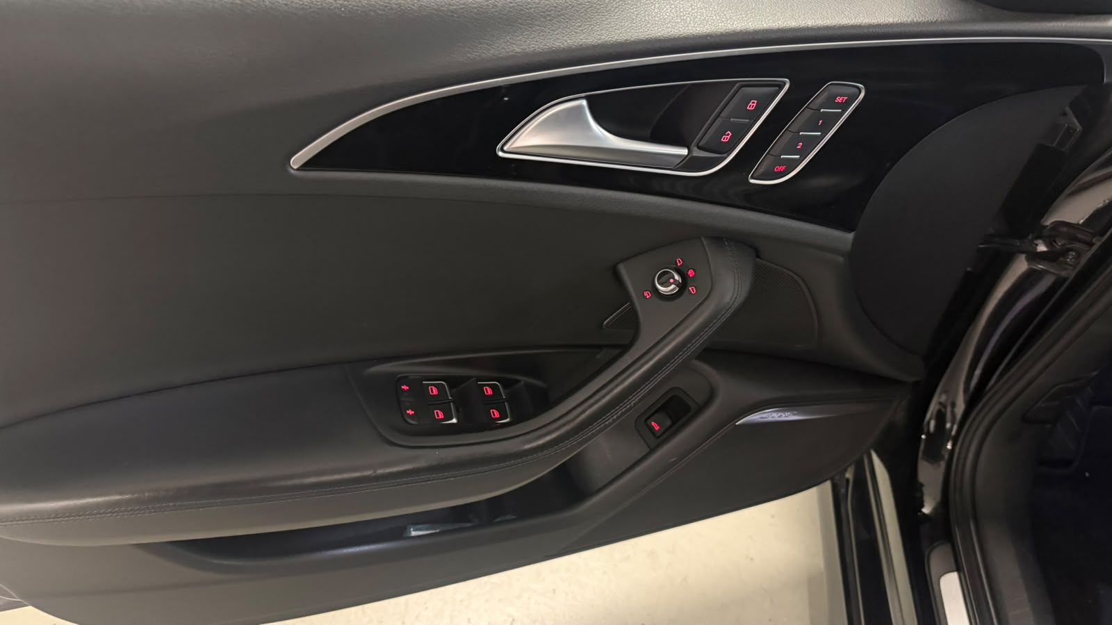 AUDI A6 Limousine 3.0 BiTDI V6 quattro tiptronic-image-8