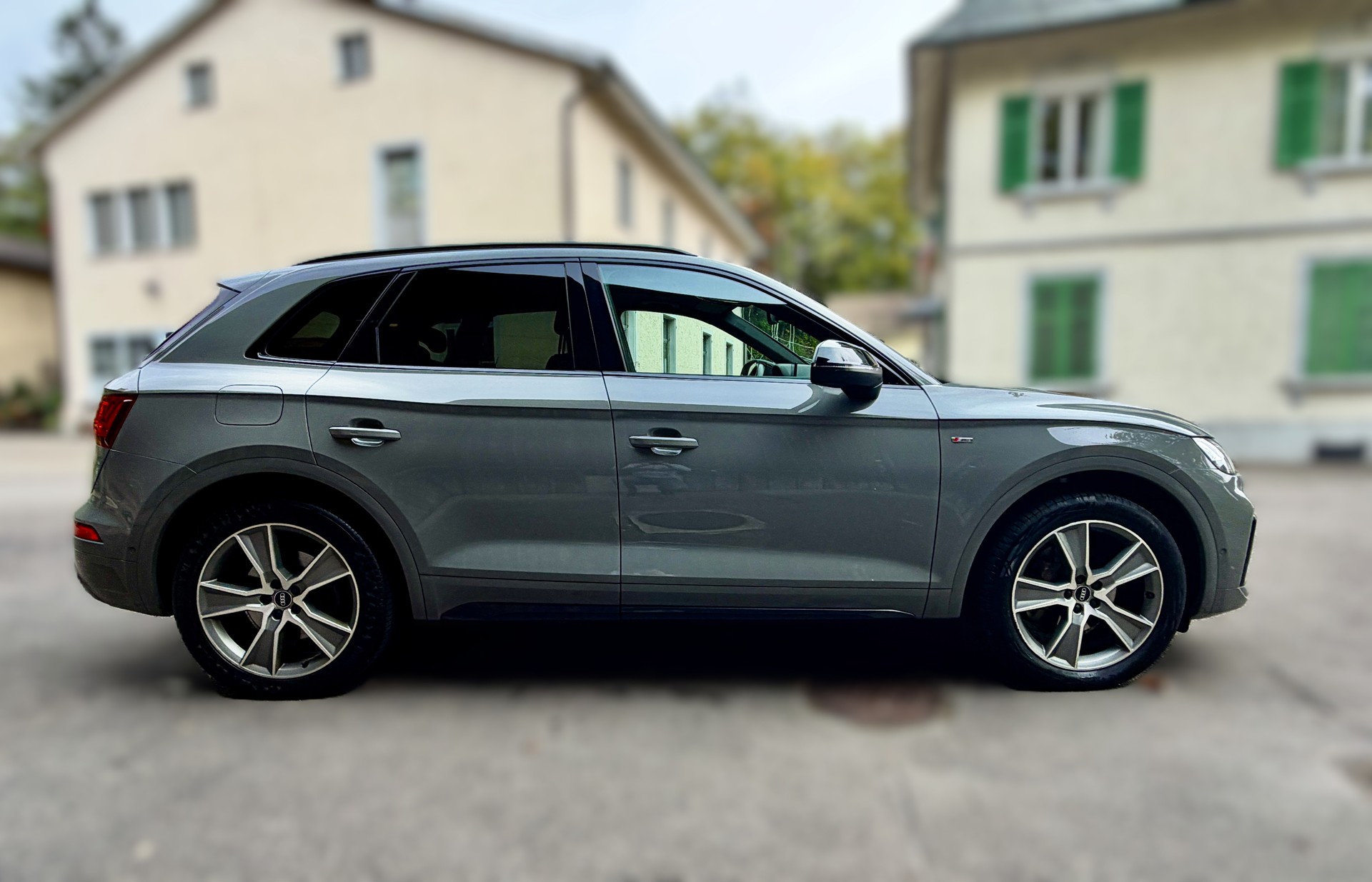 AUDI 2.0 40 TDI S Line quattro S-Tronic-image-4