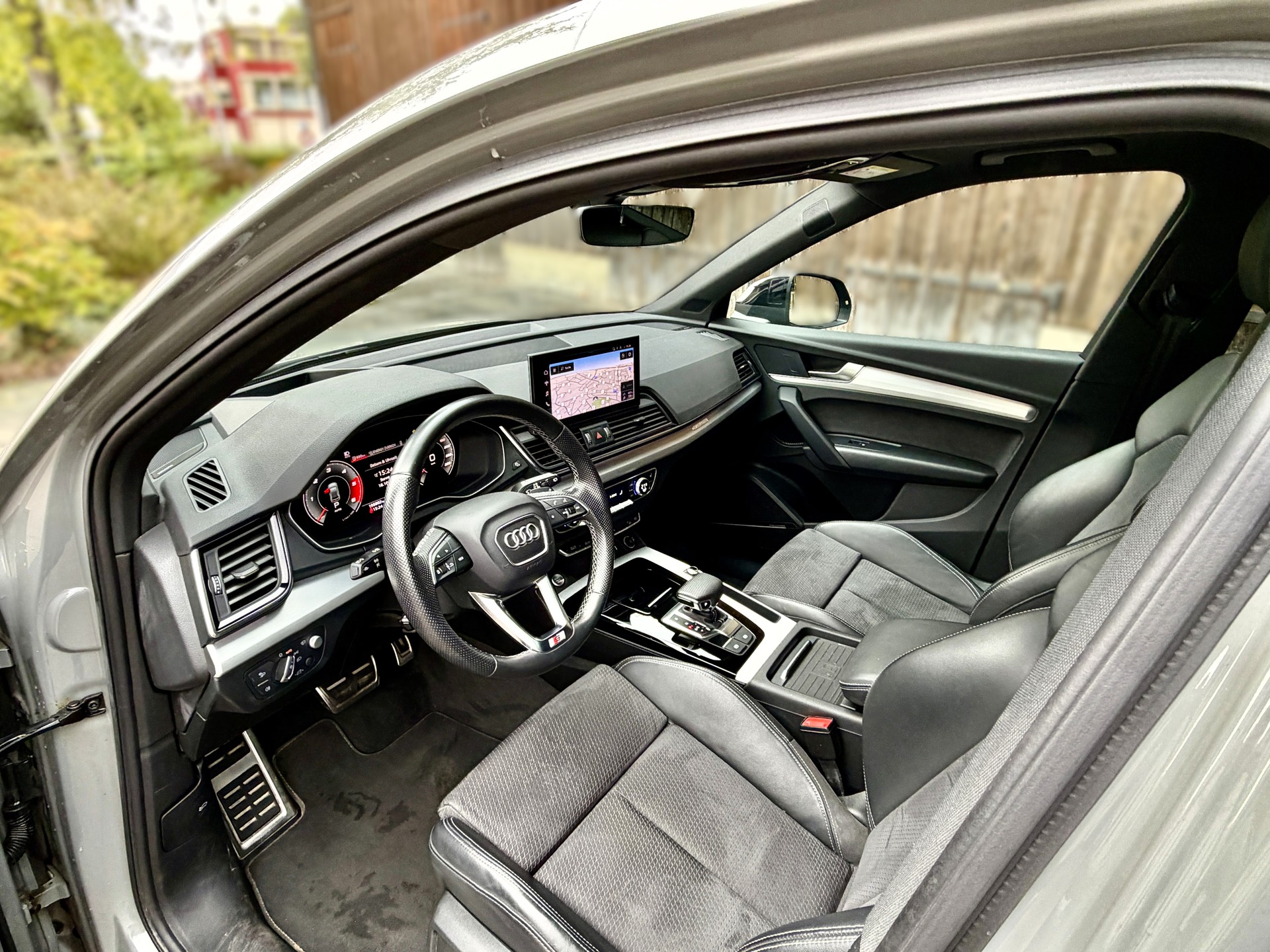 AUDI 2.0 40 TDI S Line quattro S-Tronic-image-8