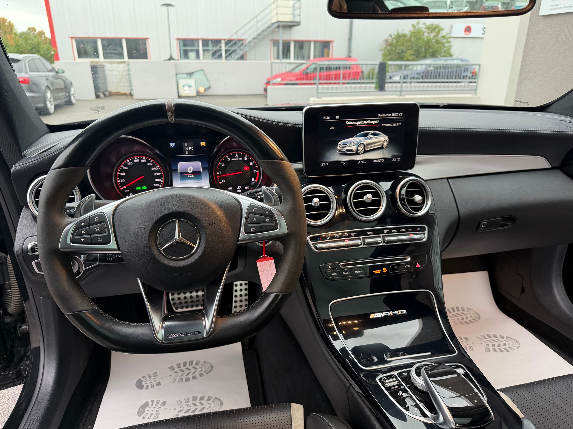 MERCEDES-BENZ C 63 S AMG Speedshift-image-11