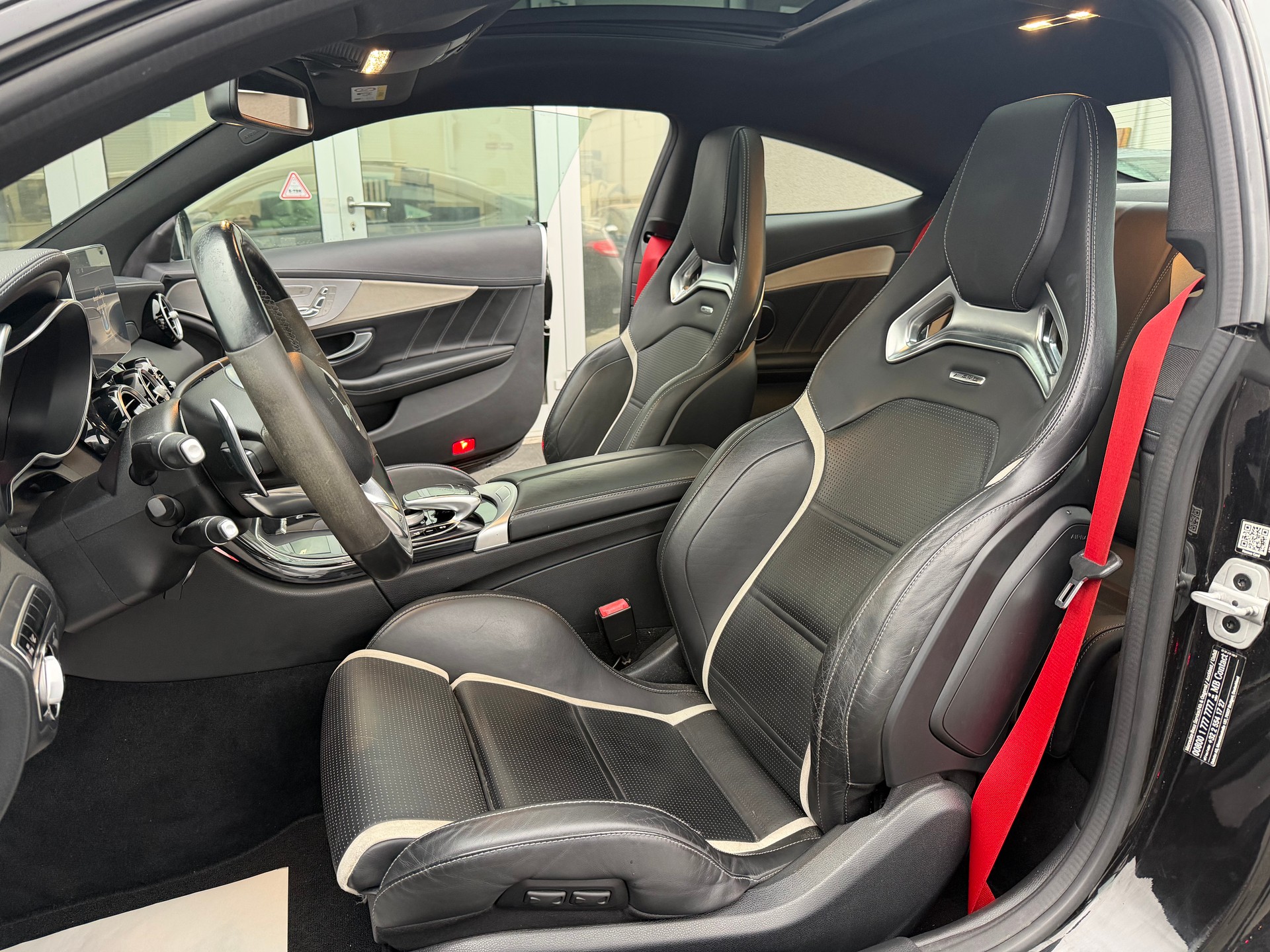 MERCEDES-BENZ C 63 S AMG Speedshift-image-8