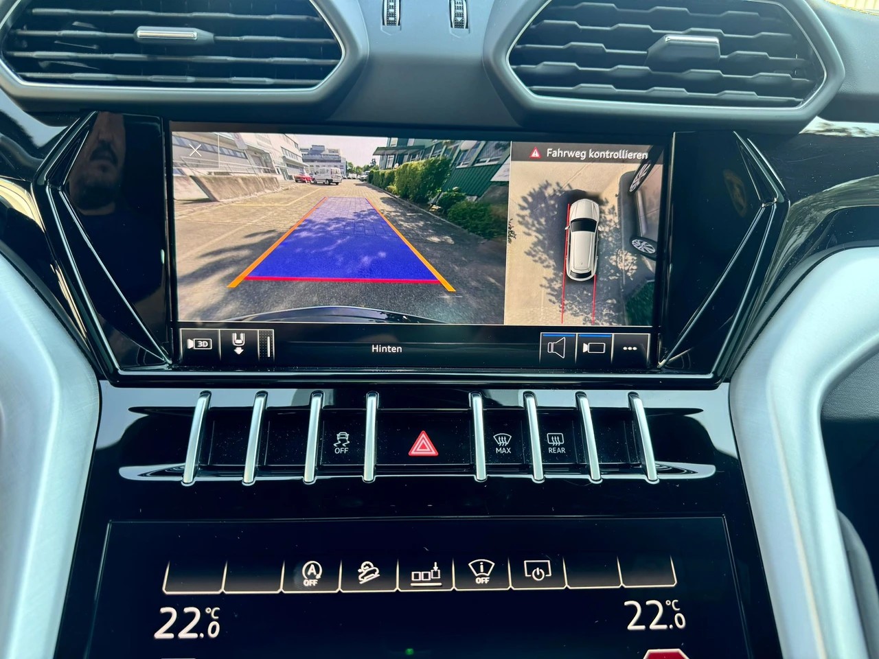 LAMBORGHINI Urus 4.0 FAHRZEUG FRISCH AB SERVICE-image-22