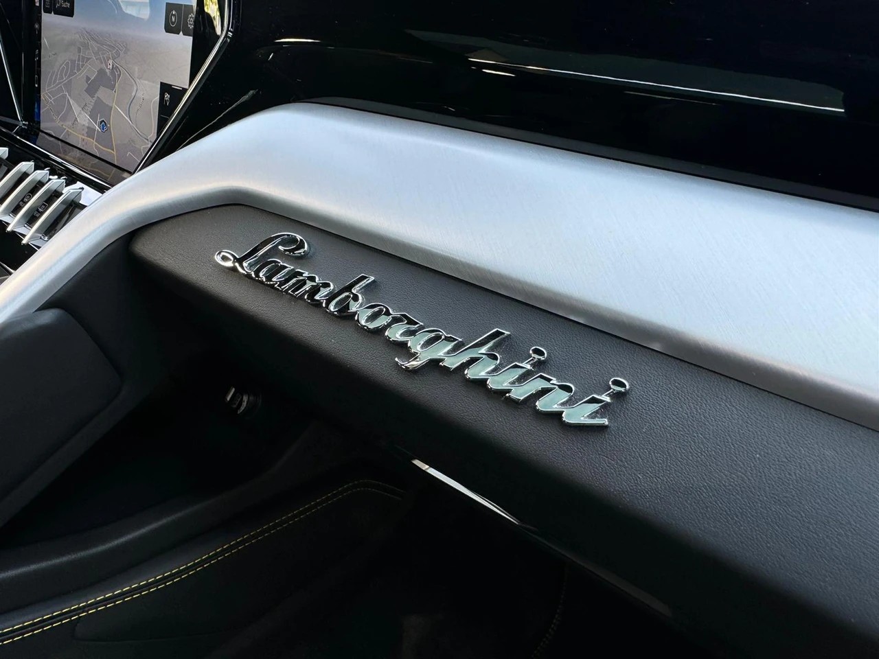 LAMBORGHINI Urus 4.0 FAHRZEUG FRISCH AB SERVICE-image-16