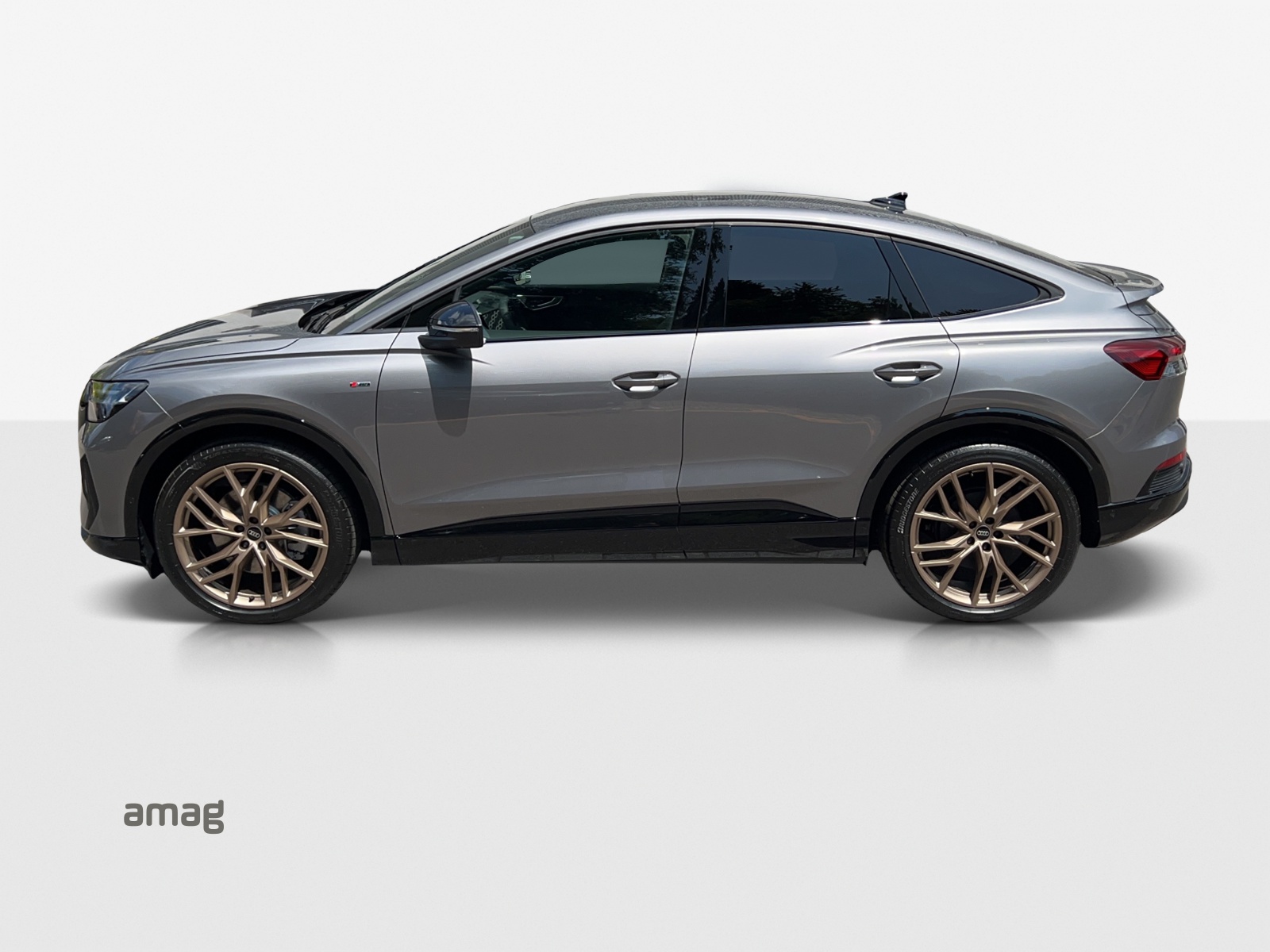 AUDI Q4 Sportback e-tron 50 quattro-image-1