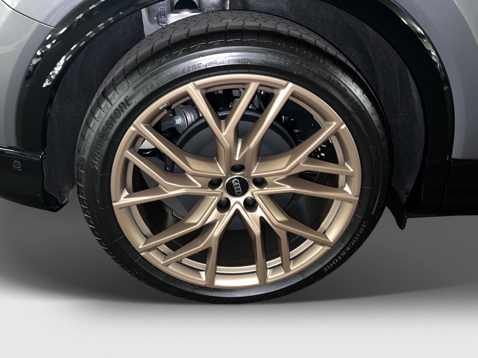 AUDI Q4 Sportback e-tron 50 quattro-image-10