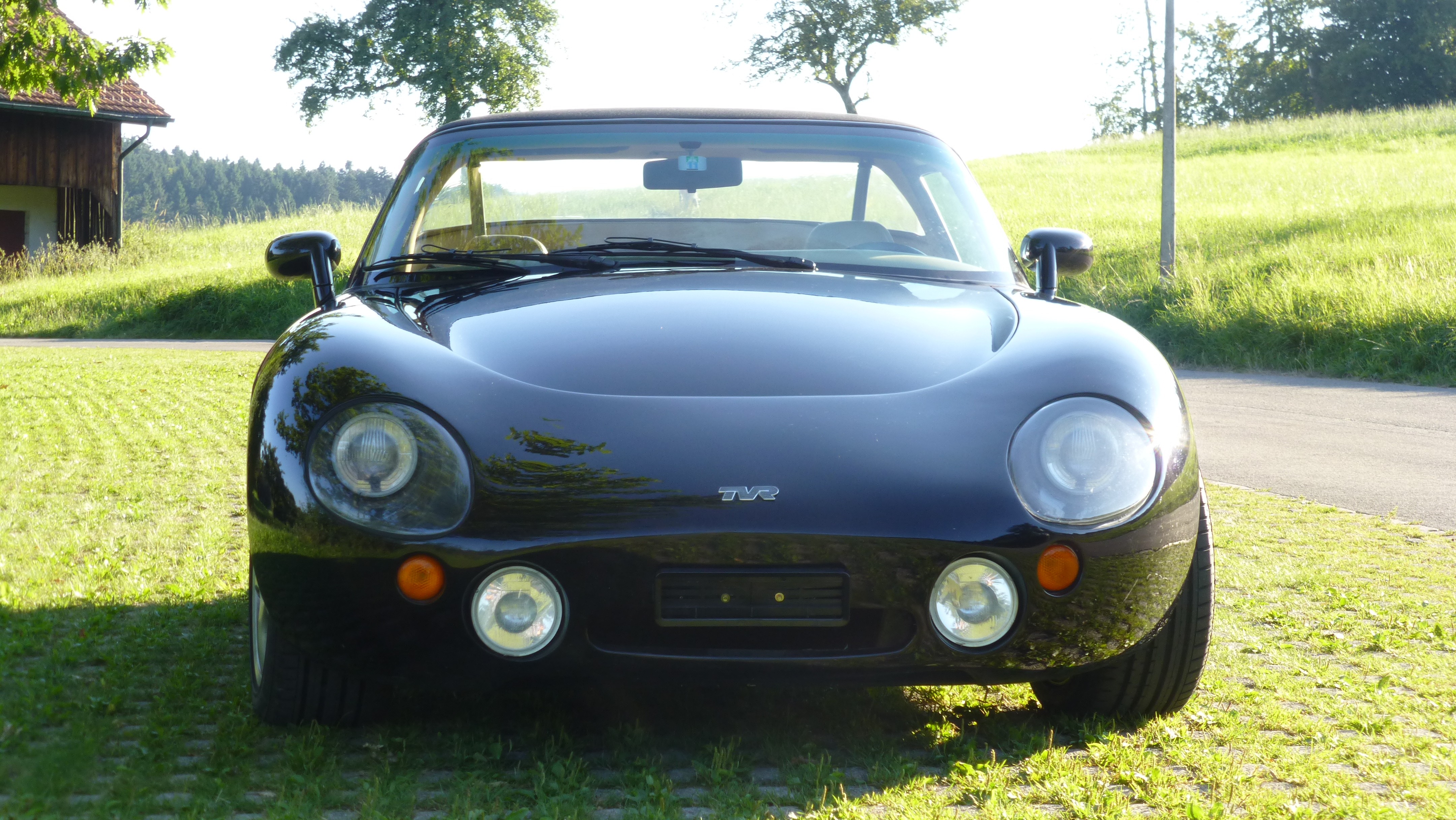 Car photo
