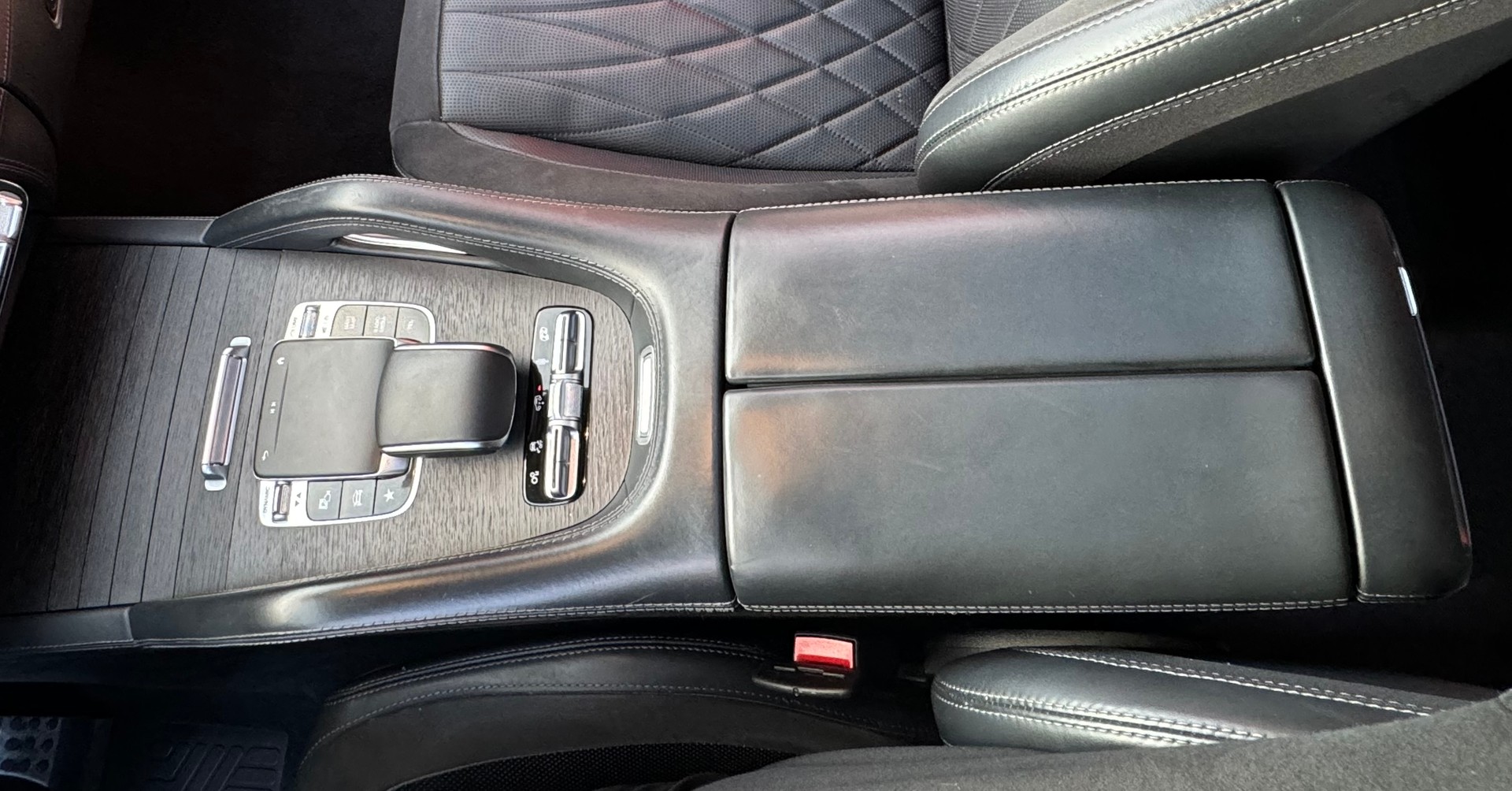 MERCEDES-BENZ GLE Coupé 53 AMG 4Matic+ Speedshift-image-10
