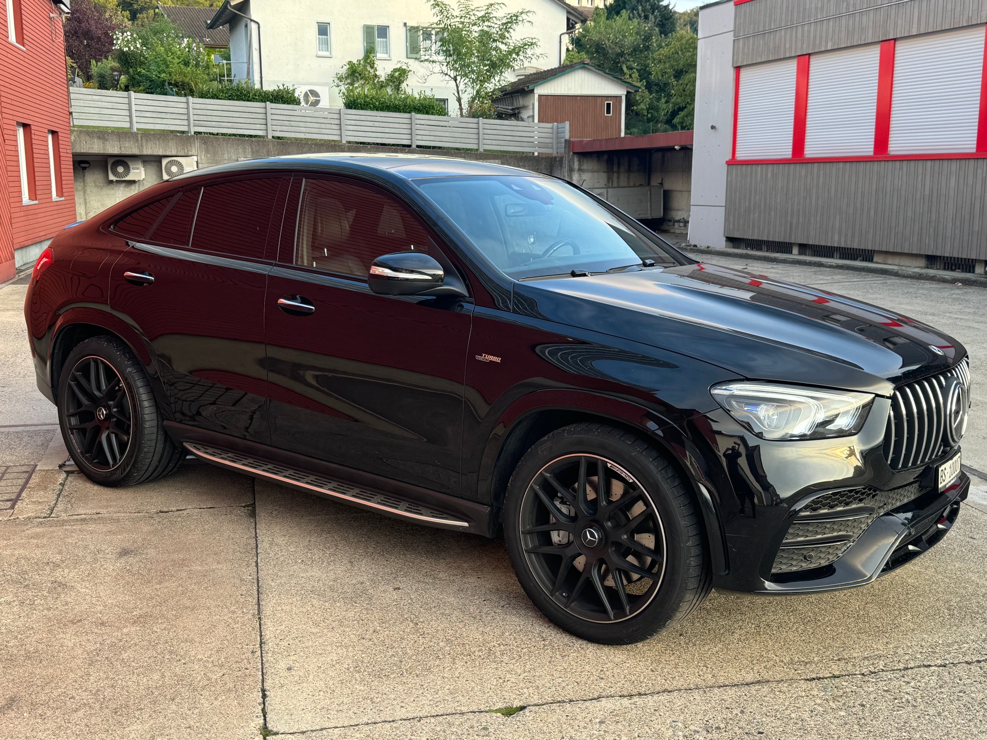 MERCEDES-BENZ GLE Coupé 53 AMG 4Matic+ Speedshift-showroom-element-1