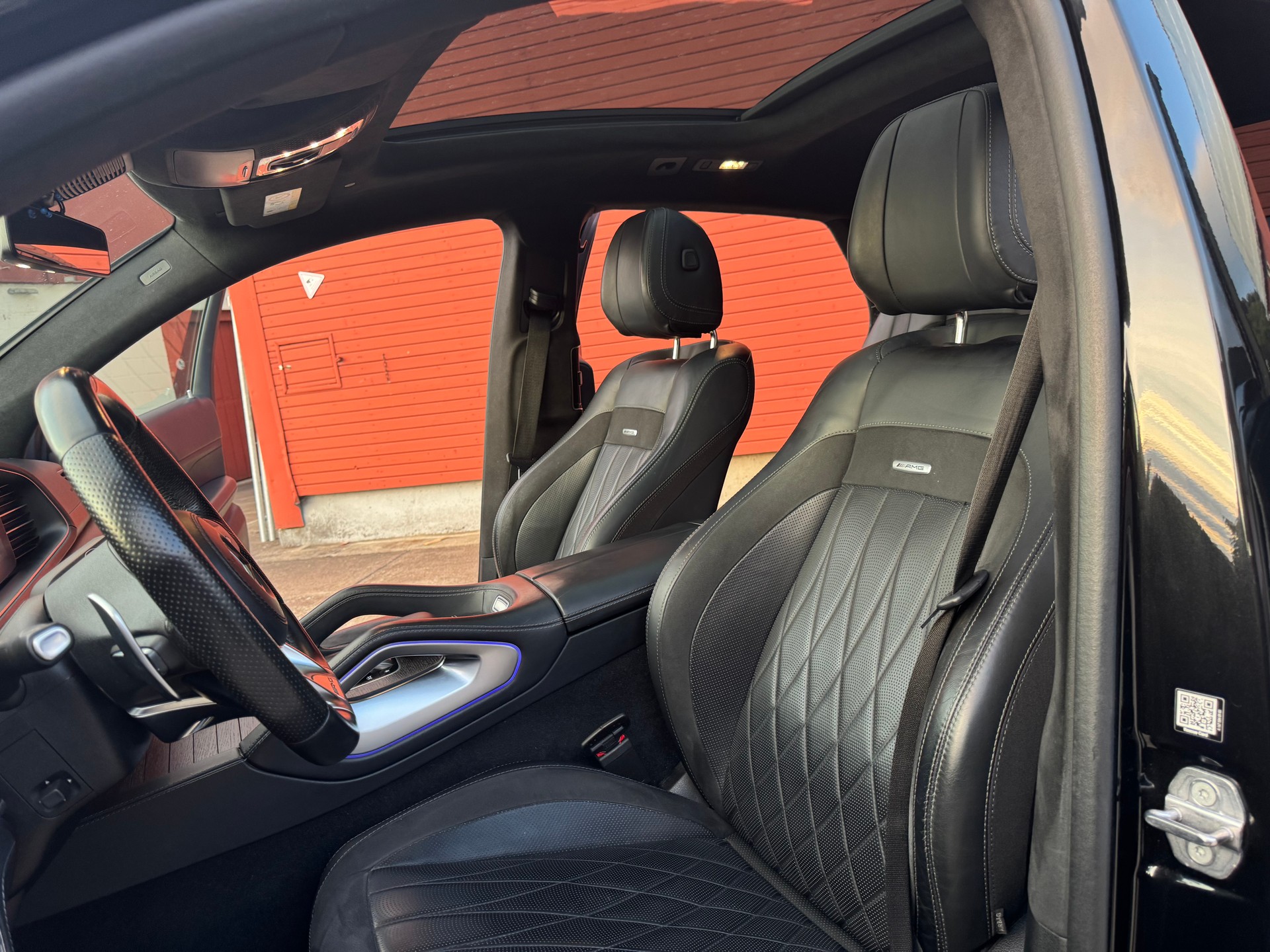 MERCEDES-BENZ GLE Coupé 53 AMG 4Matic+ Speedshift-image-14
