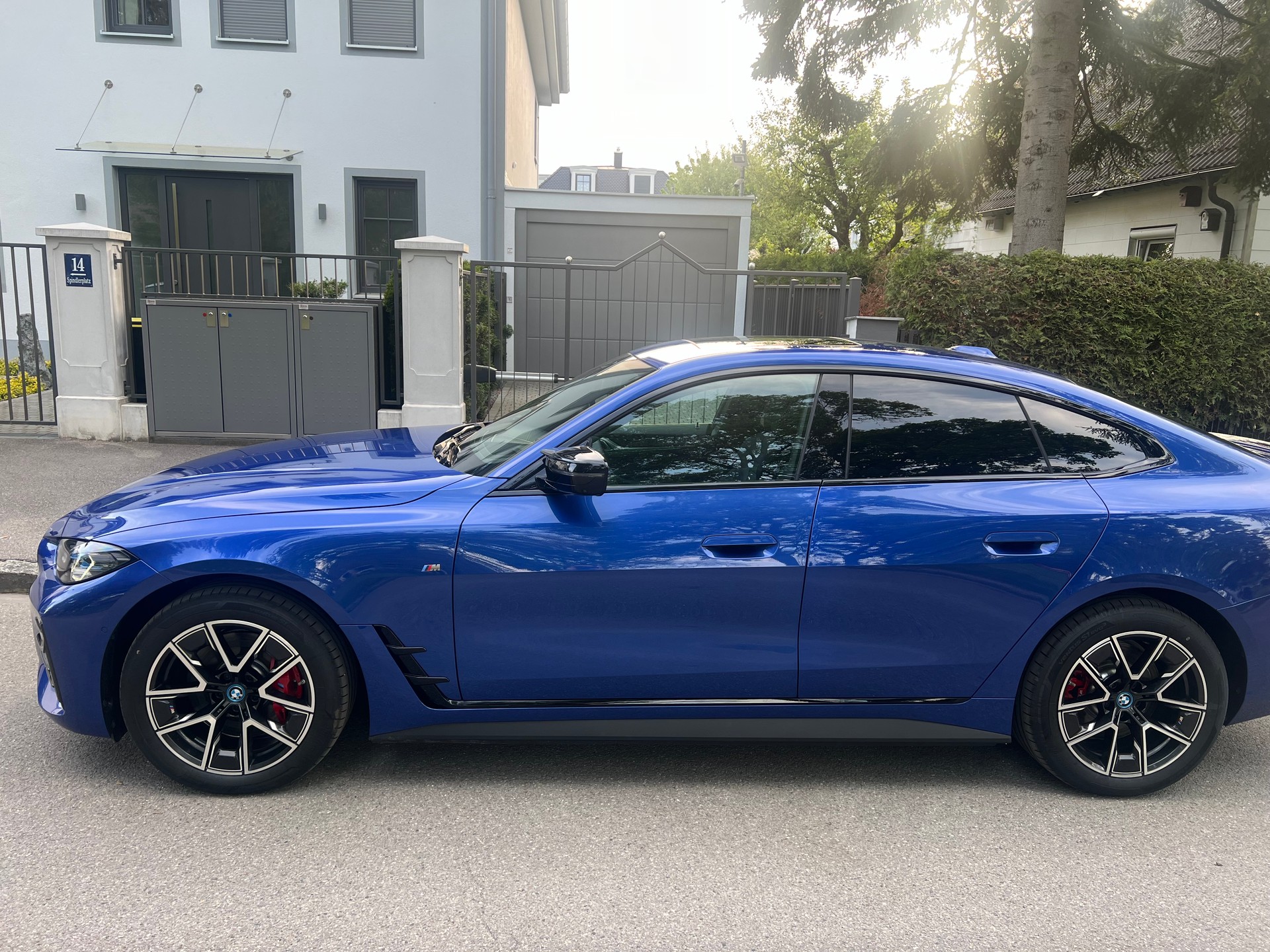 BMW i4 M50 M Sport Pro-image-3