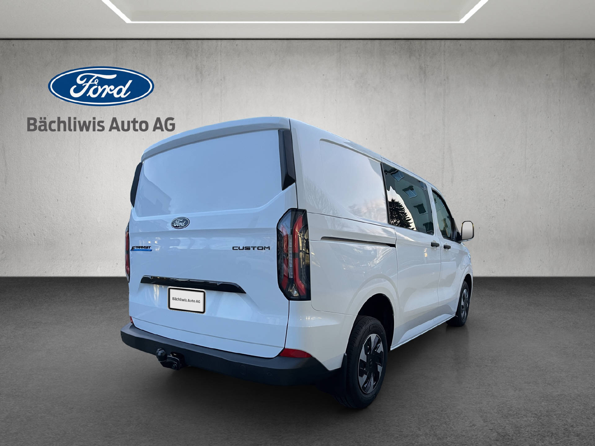 FORD E-Transit C Van 320 L1 Trend-image-22