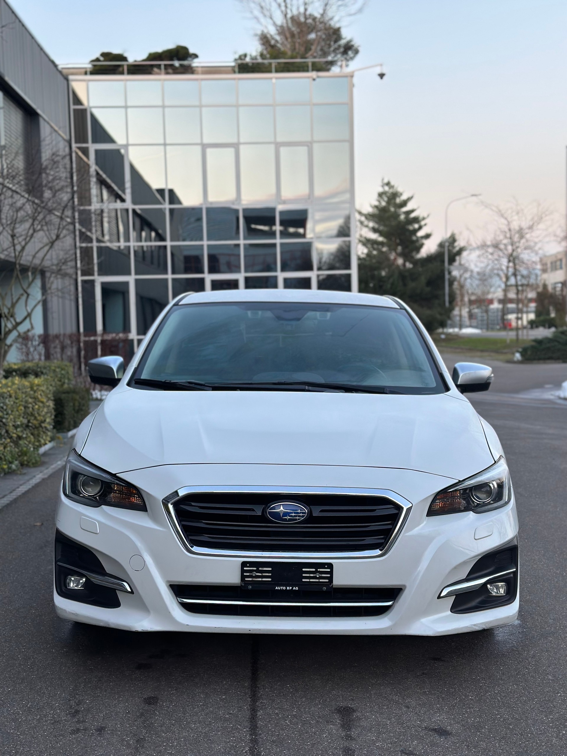SUBARU Levorg 2.0i Swiss Plus AWD Lineartronic-image-1