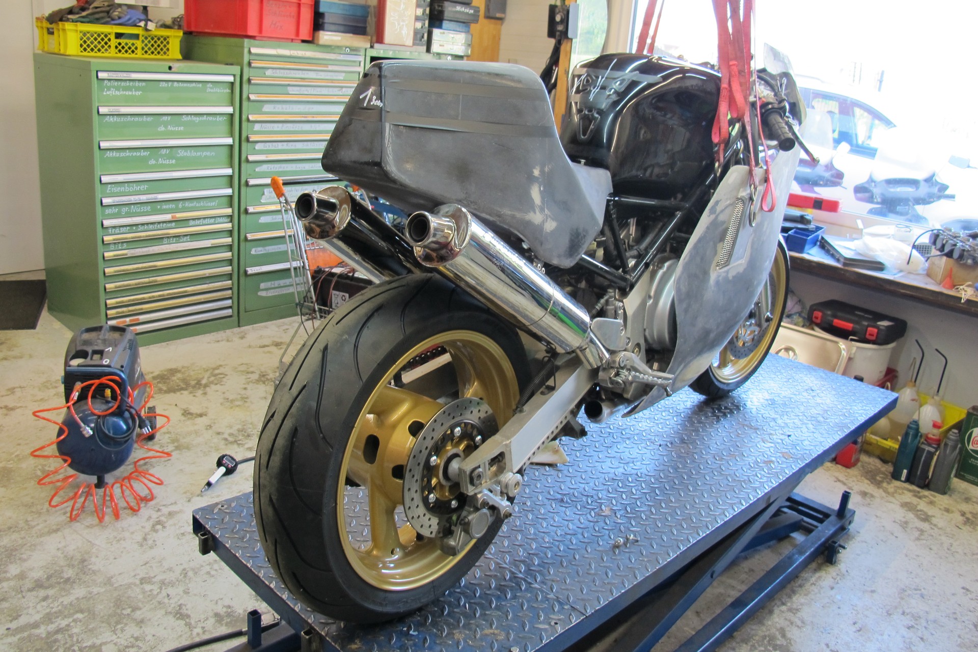 YAMAHA TRX 850-image-13