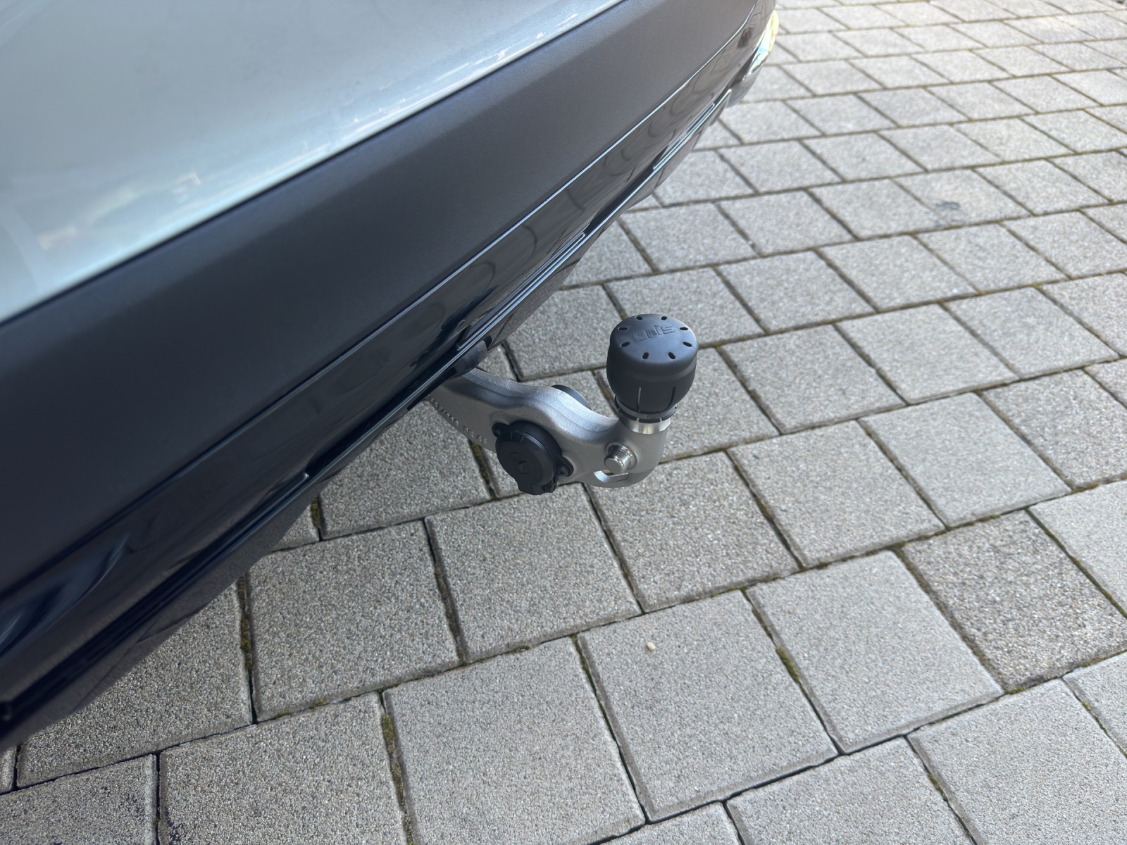 MERCEDES-BENZ GLC 300 d 4Matic 9G-Tronic-image-12