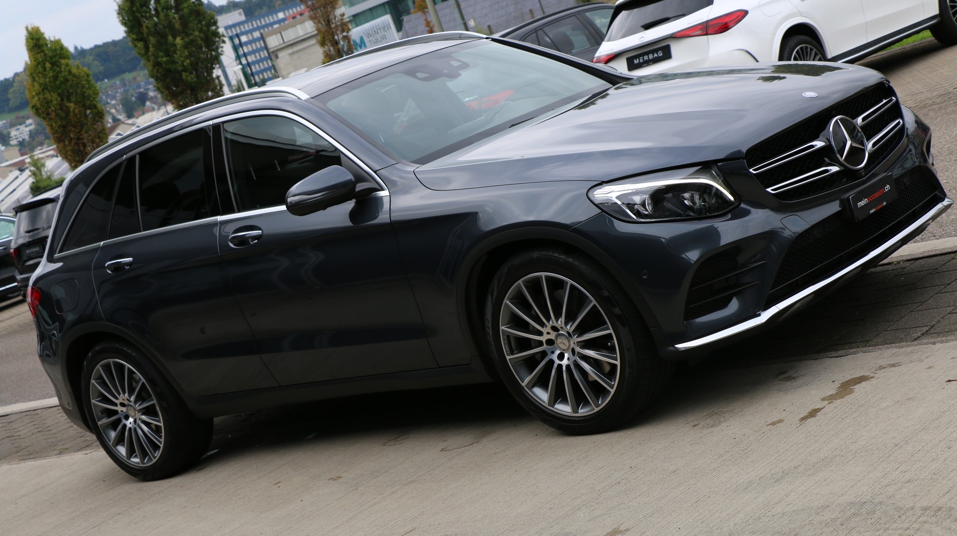 MERCEDES-BENZ GLC 250 d AMG Line 4Matic-image-7