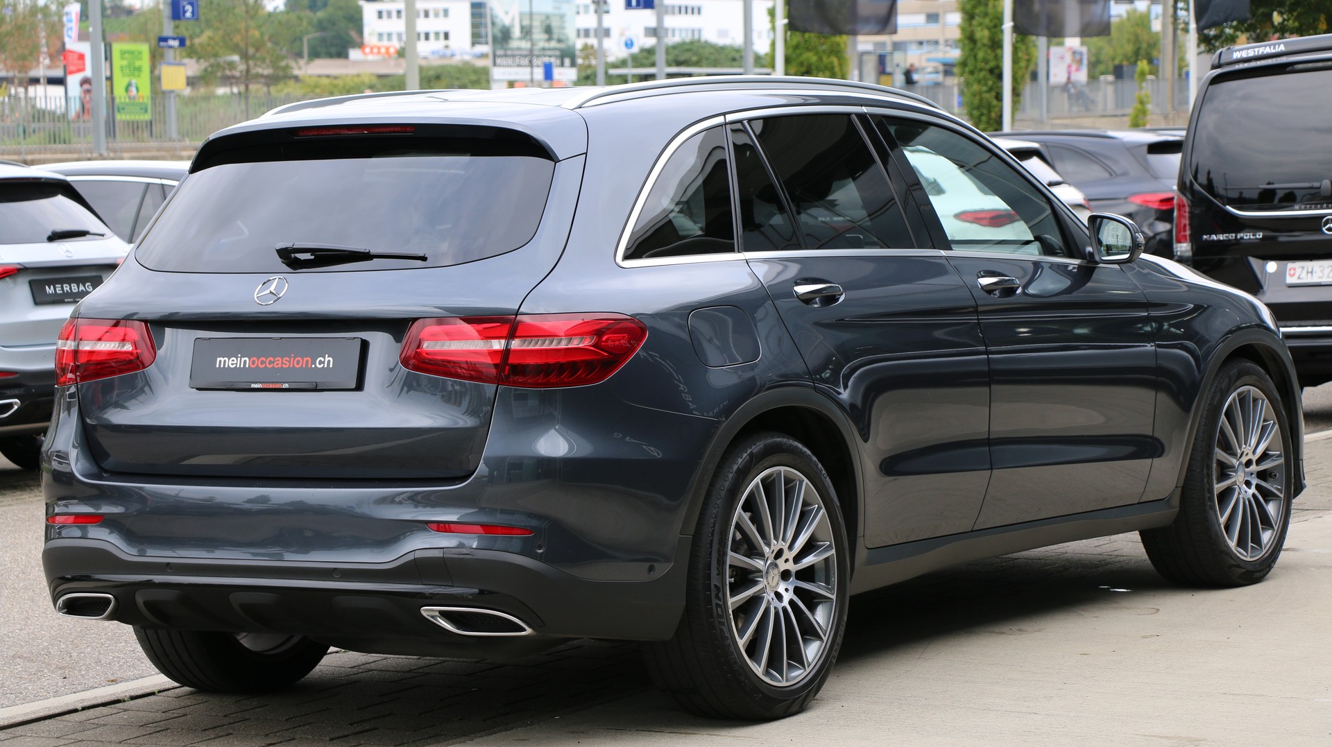 MERCEDES-BENZ GLC 250 d AMG Line 4Matic-image-6
