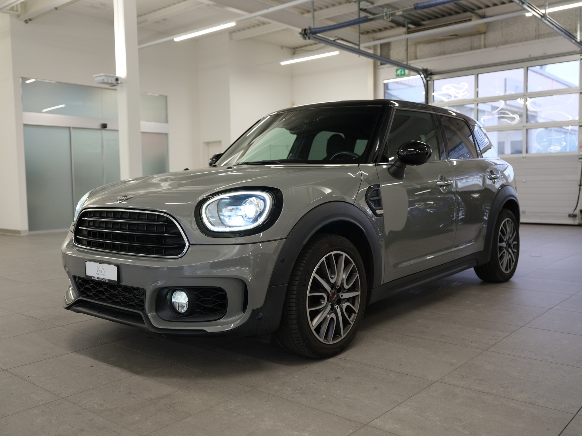 MINI Countryman Cooper FWD Steptronic DKG-image-3