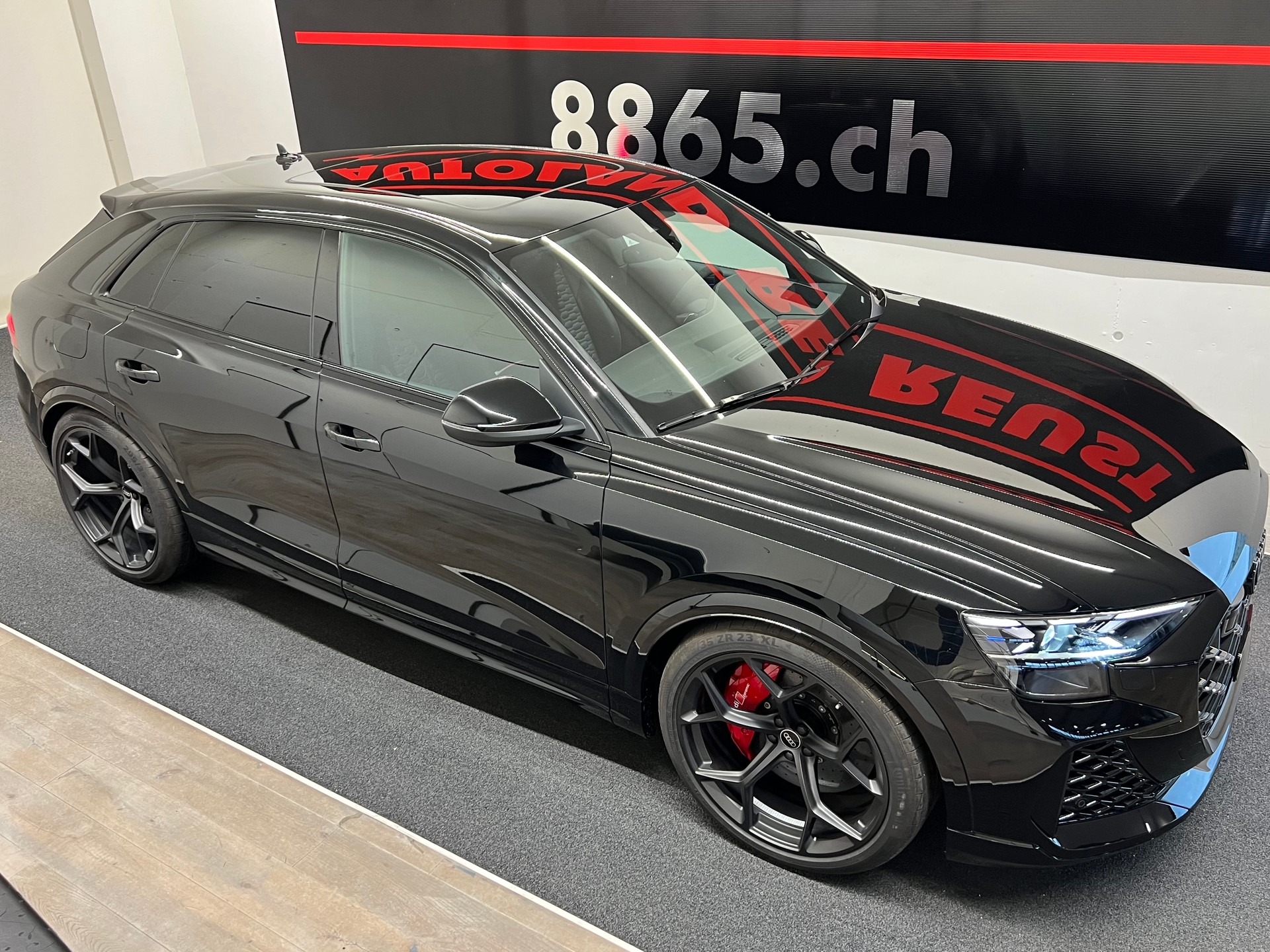 AUDI RSQ8 performance quattro-image-4