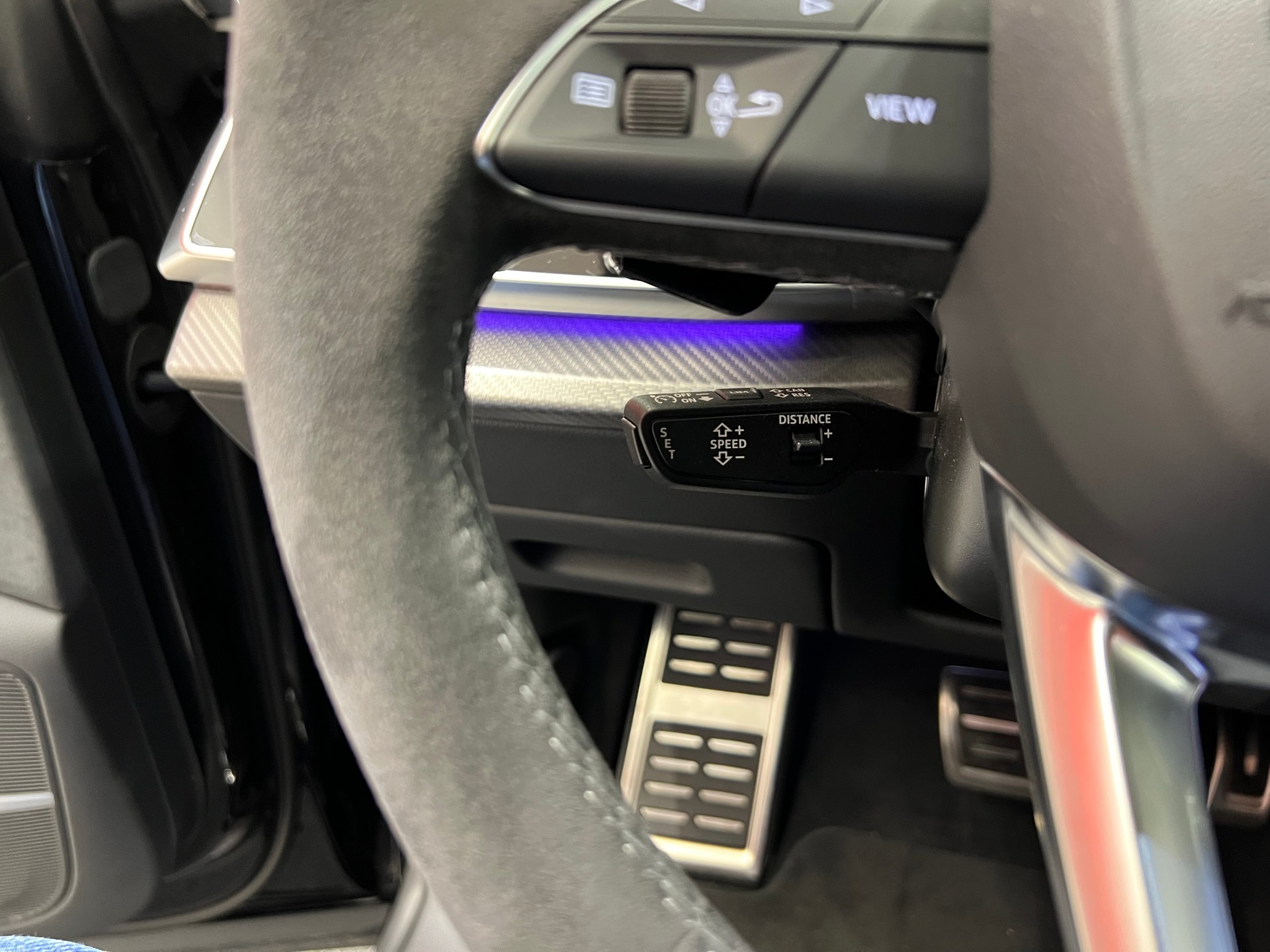 AUDI RSQ8 performance quattro-image-26