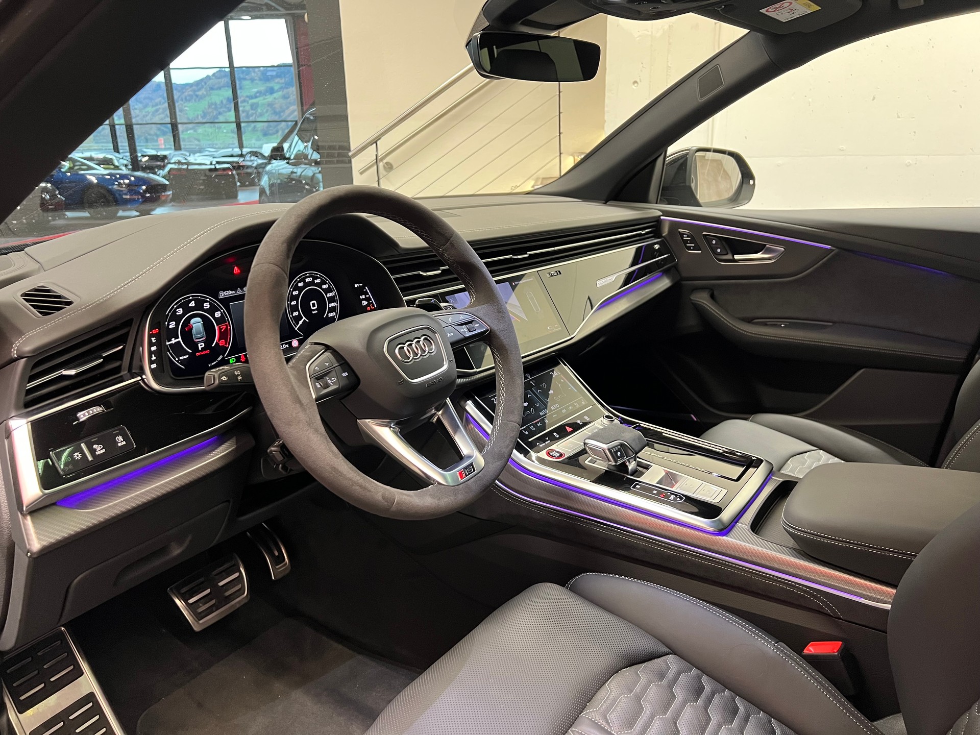AUDI RSQ8 performance quattro-image-10