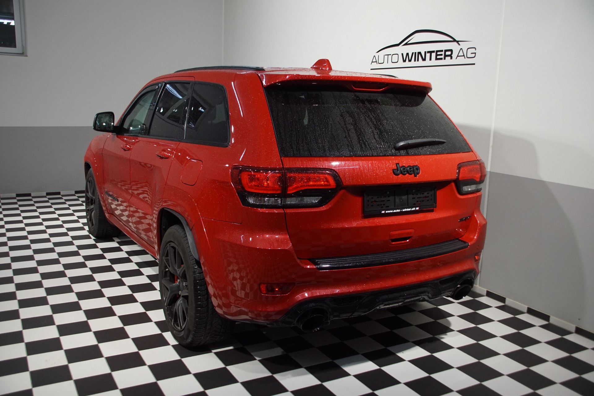 JEEP Grand Cherokee 6.4 V8 HEMI SRT8 Automatic-image-5