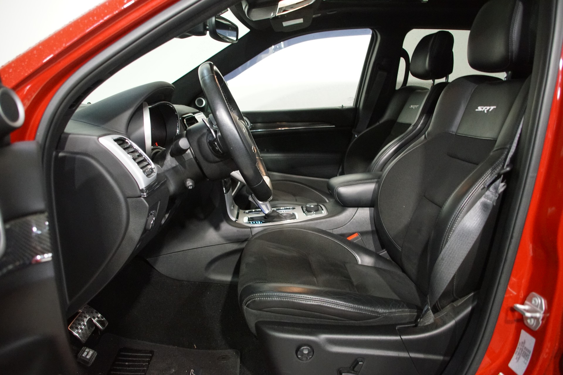 JEEP Grand Cherokee 6.4 V8 HEMI SRT8 Automatic-image-11
