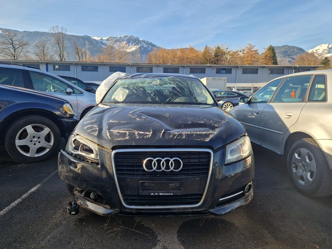AUDI A3 Sportback 1.6 TDI Attraction-image-2