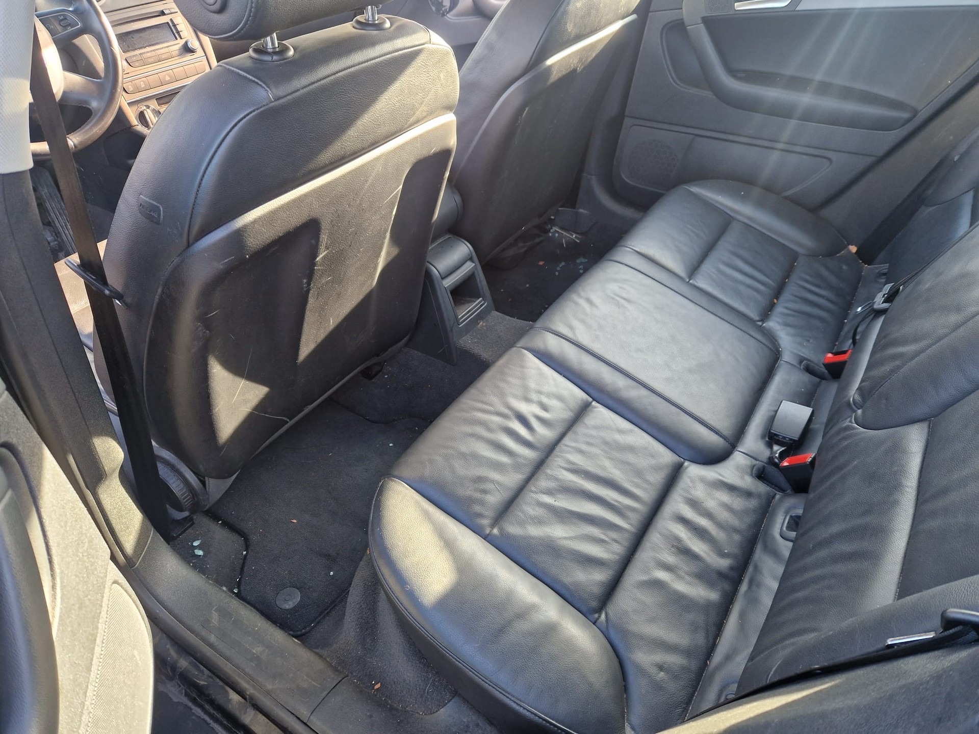 AUDI A3 Sportback 1.6 TDI Attraction-image-10