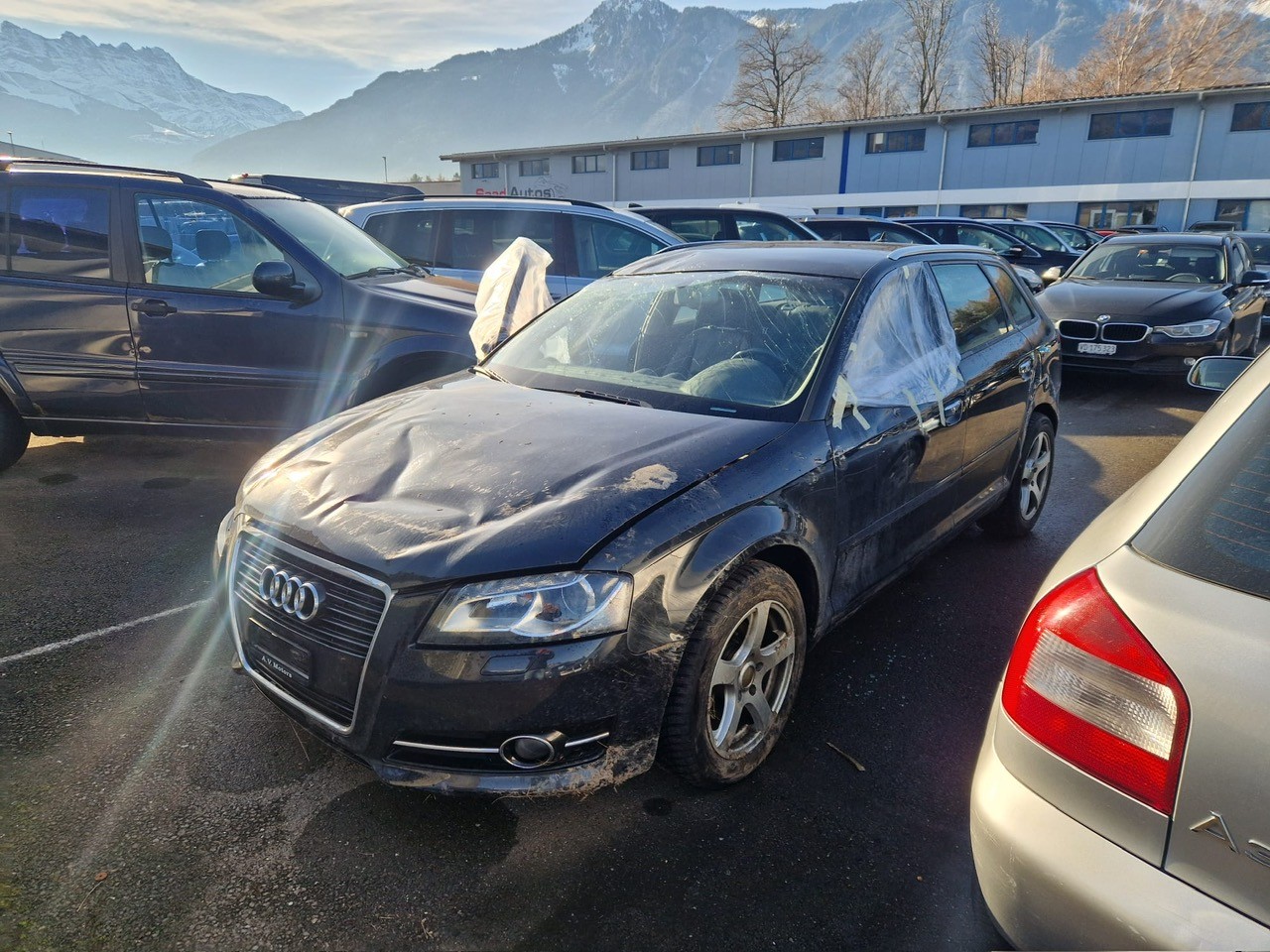 AUDI A3 Sportback 1.6 TDI Attraction-image-1