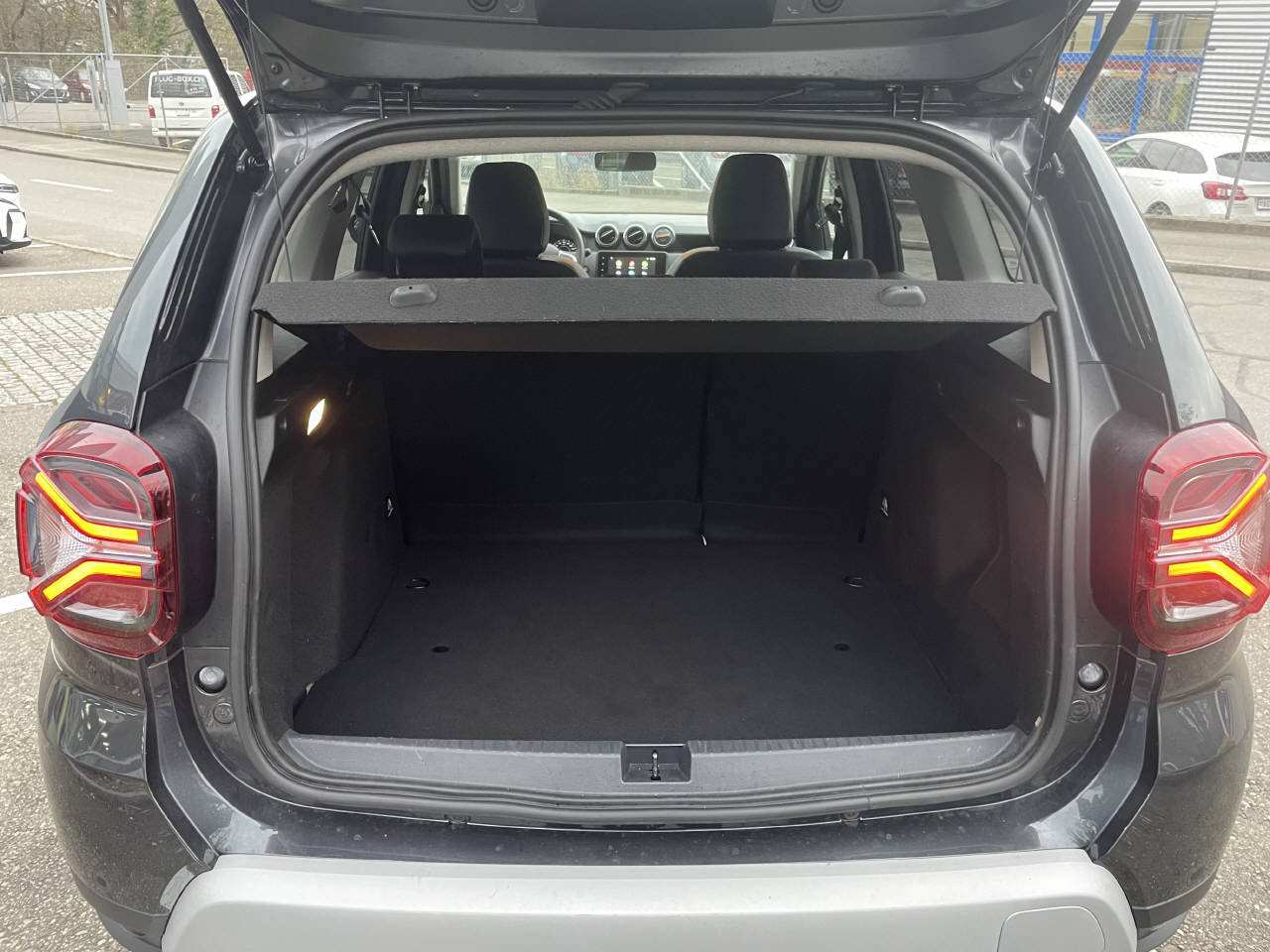 DACIA Duster 1.3 TCe 150 Extreme EDC-image-9