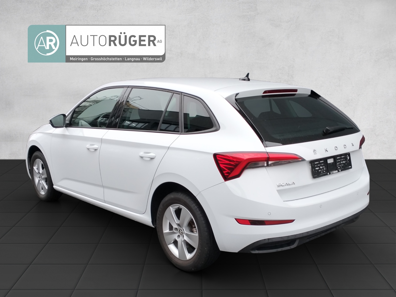 SKODA Scala 1.0 TSI Fresh-image-3
