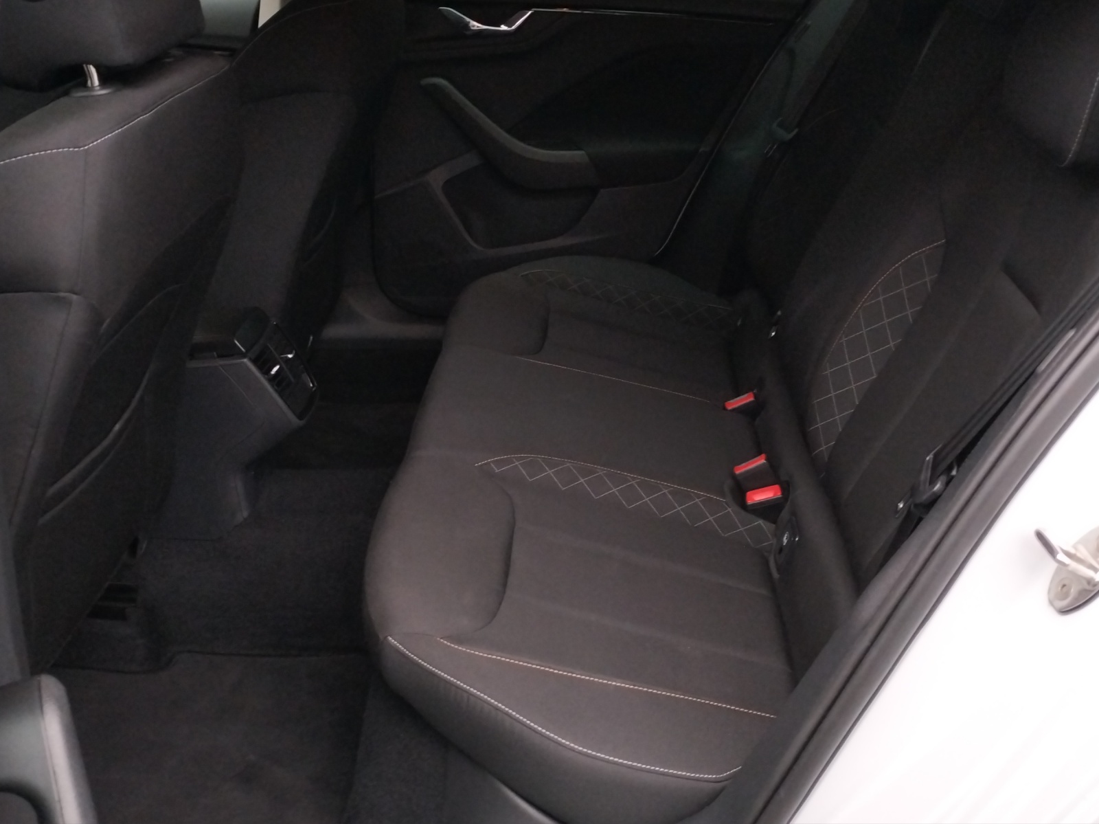 SKODA Scala 1.0 TSI Fresh-image-7