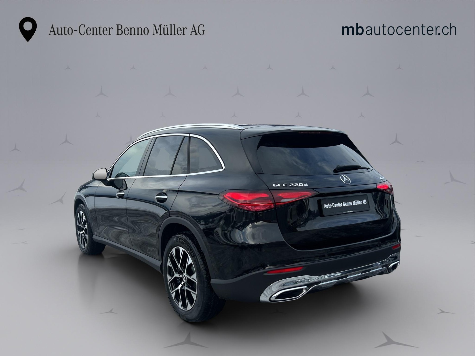 MERCEDES-BENZ GLC 220 d Avantgarde 4matic-image-2
