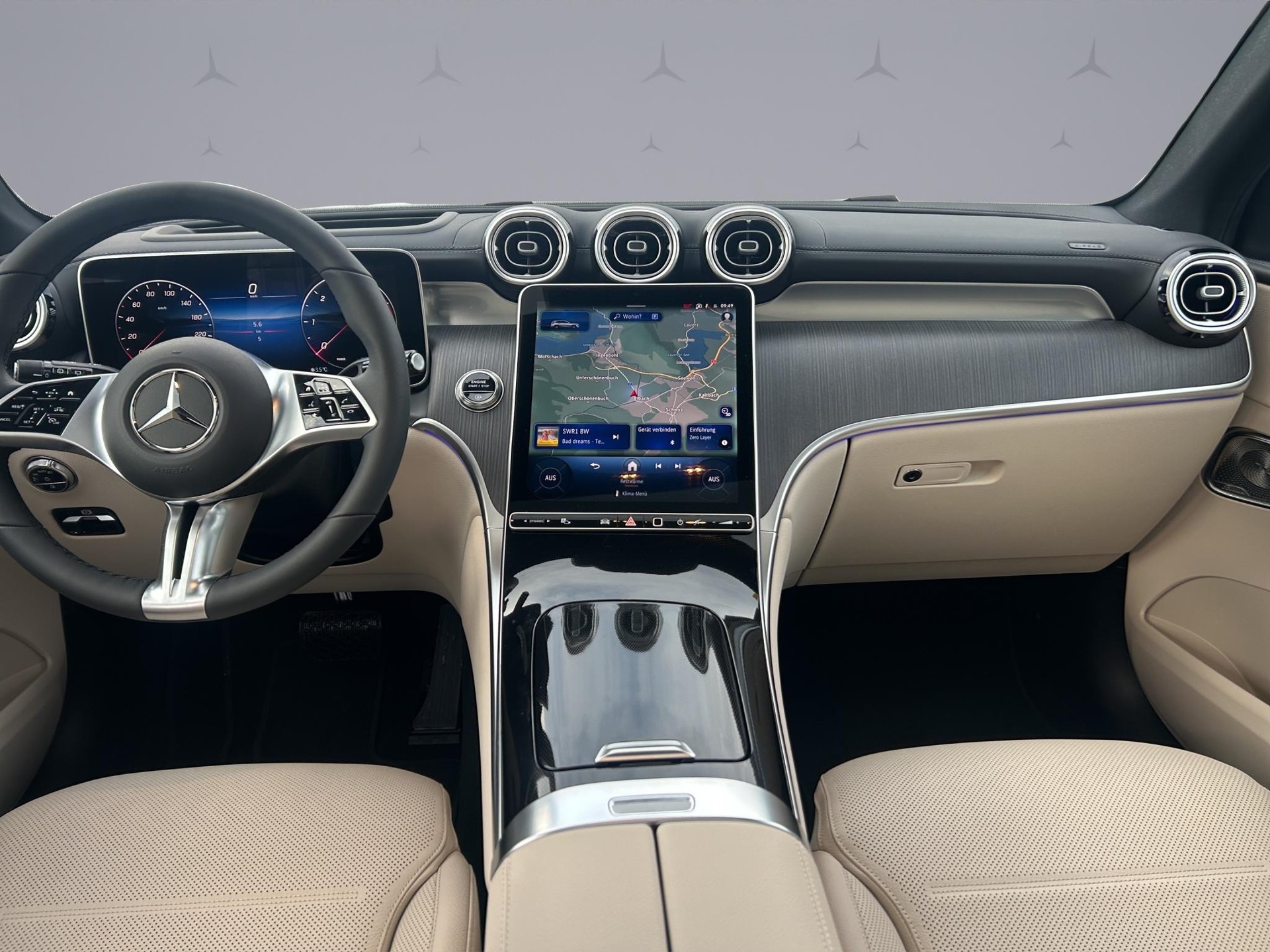 MERCEDES-BENZ GLC 220 d Avantgarde 4matic-image-12